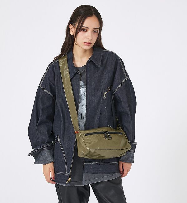 ABAHOUSE「【UNIVERSAL OVERALL/ユニバーサルオーバーオール】Surplus」|ショルダー・メッセンジャー|カーキ