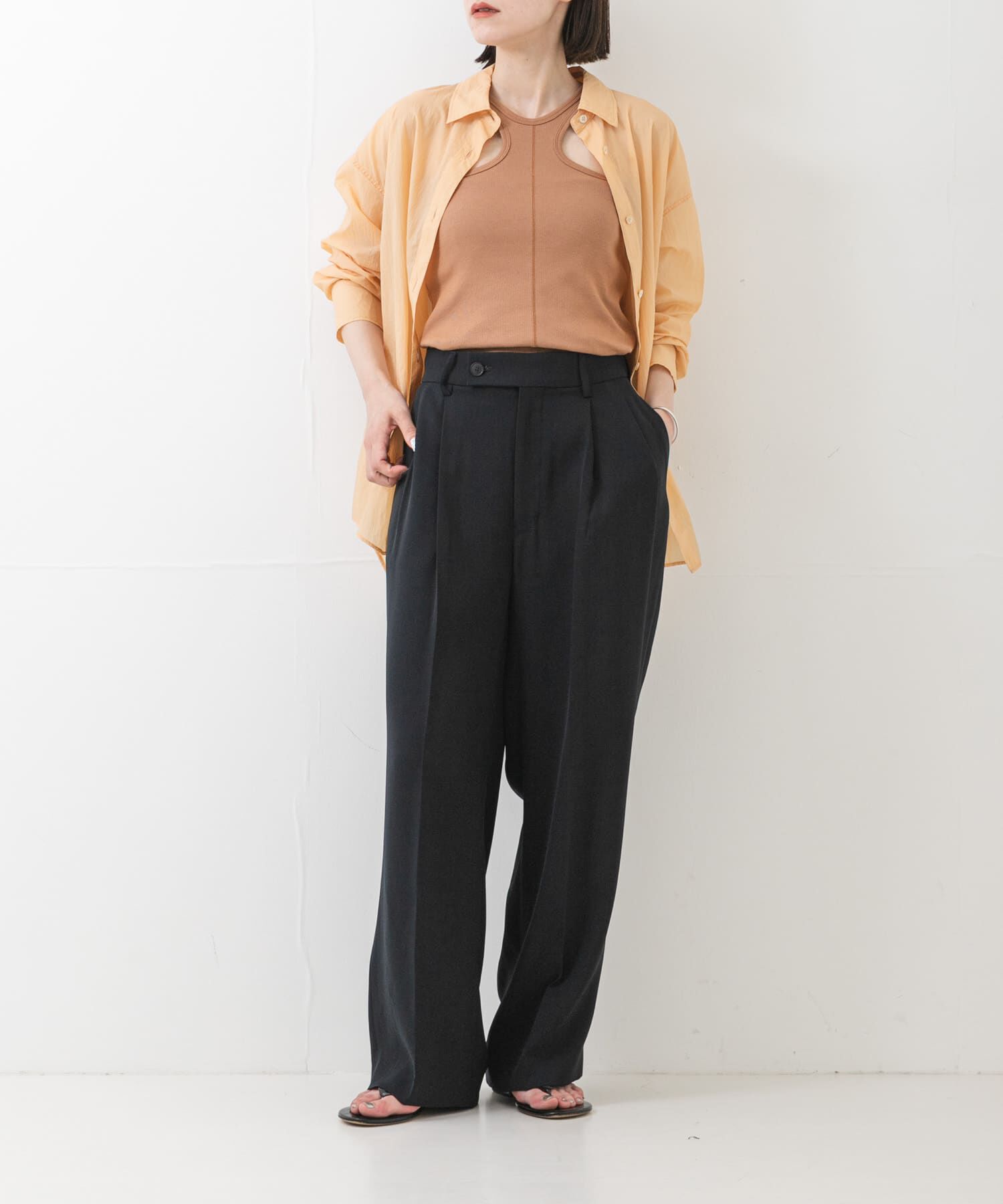 URBAN RESEARCH「new basic　DEEP CUT W FACE TANK」|タンクトップ|