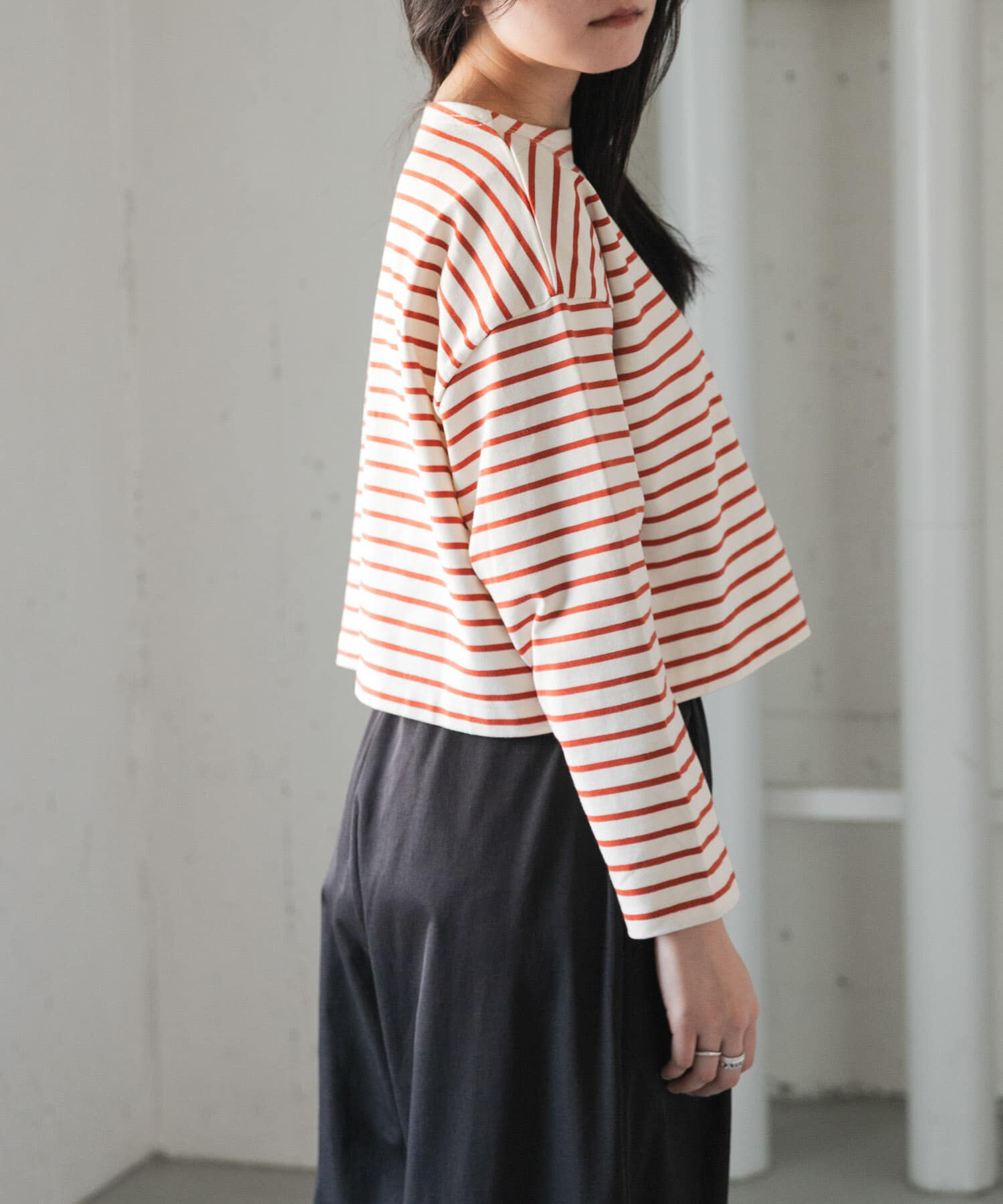 URBAN RESEARCH DOORS「FORK&SPOON　クロップドボートネックボーダー」|Tシャツ・カットソー|アイボリー
