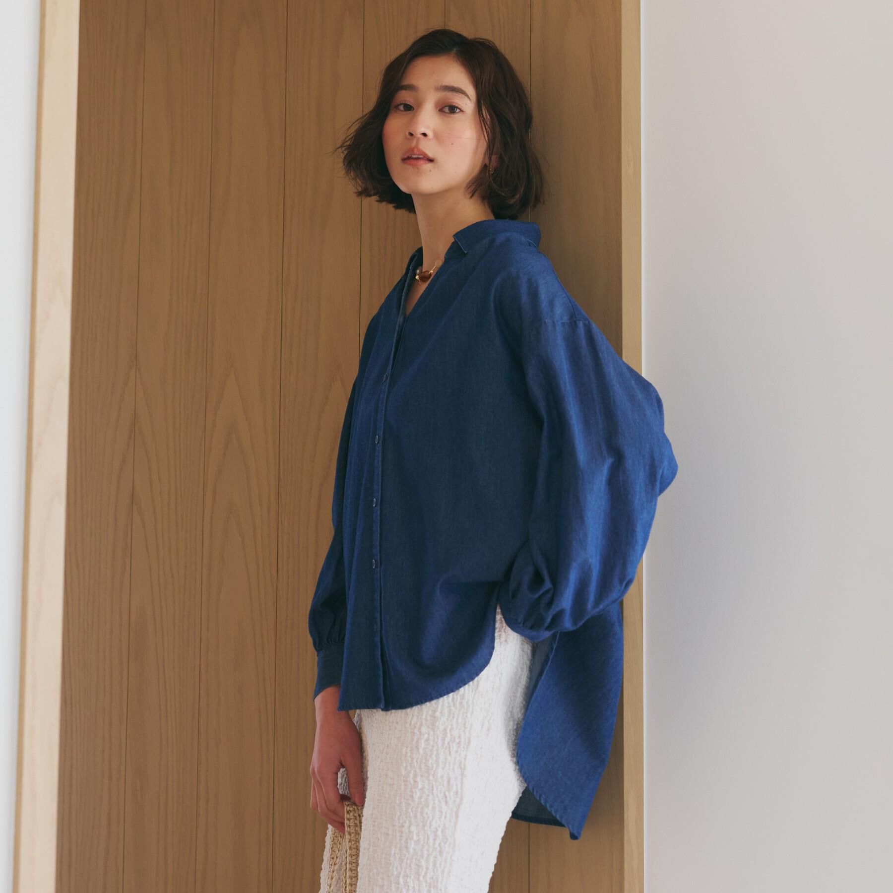 THE SHOP TK「【後ろ姿もサマになる】バックシャーリングシャツ」|シャツ・ブラウス|