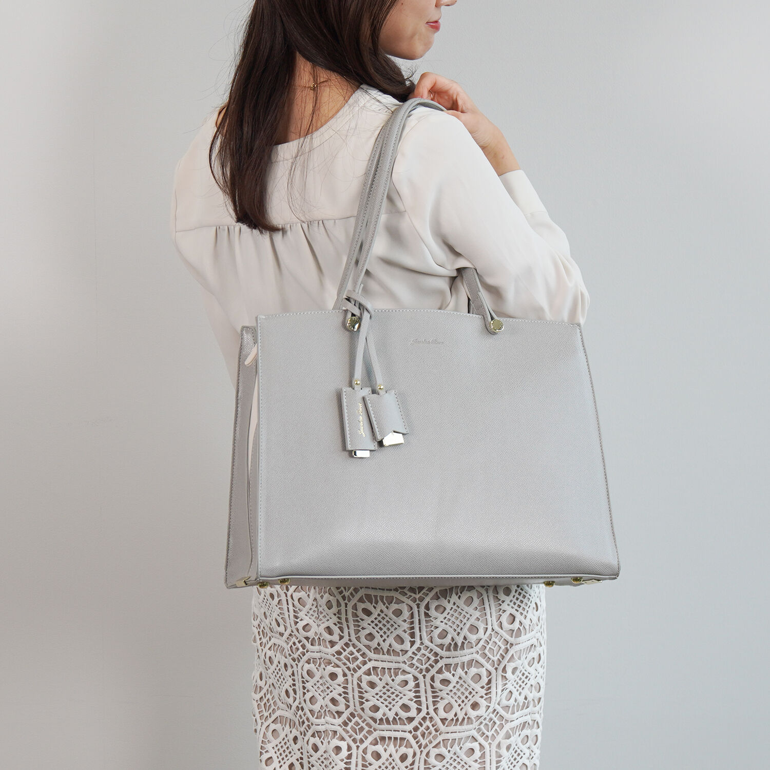Jewelna Rose「ジュエルナローズ |ターミー トートバッグ A4サイズ  | 通勤 | きれいめ | 10758」|トートバッグ|シルバー