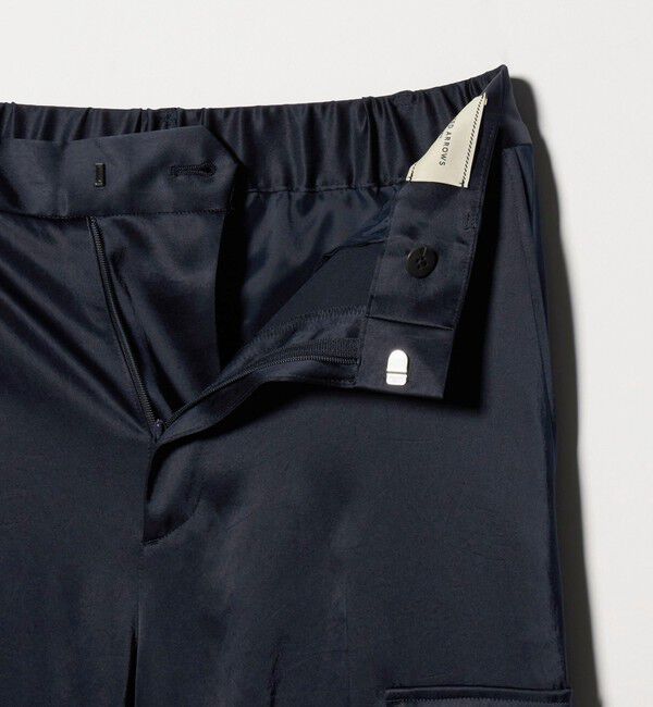 UNITED ARROWS「サテン クリーン ポケット パンツ ‐ウォッシャブル‐」|カーゴ|
