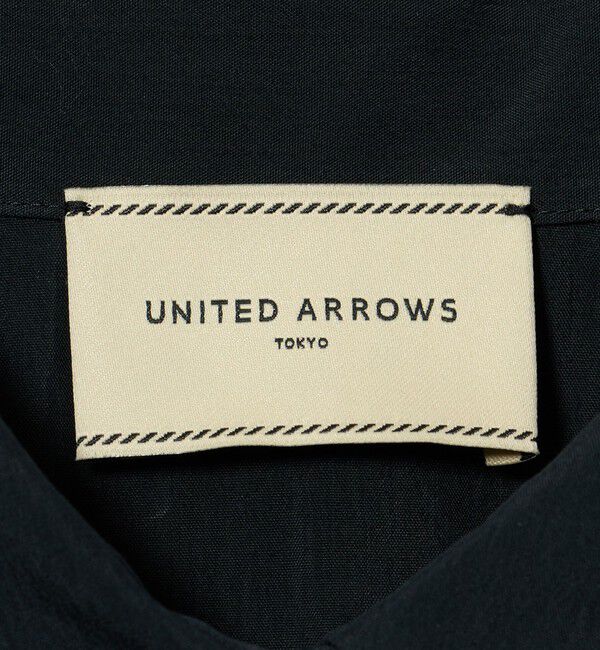 UNITED ARROWS「タック フレンチスリーブ シャツ」|シャツ・ブラウス|