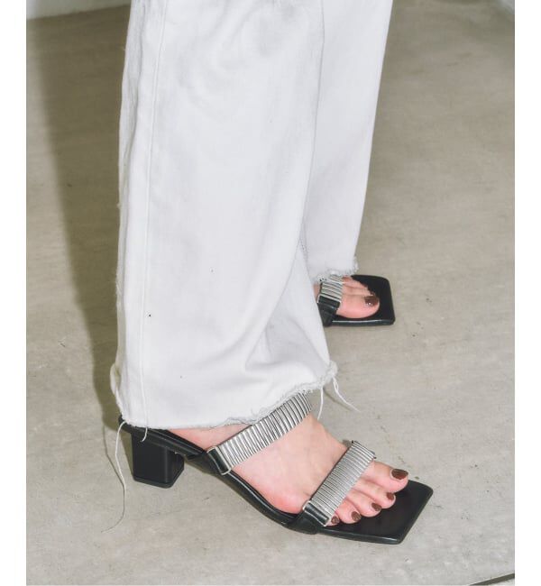GRISE「《WEB+一部店舗限定》GRISE5cmEDGEメタルストラップミュールサンダル」|サンダル|