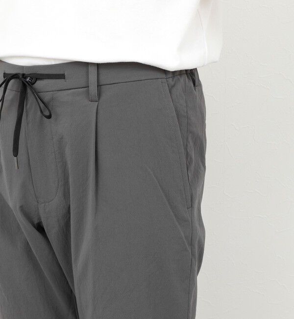 NOLLEY'S goodman「《ビジカジ対応 / 高通気・吸水速乾 》Micro Dotair PT 1タック スマートイージーパンツ 26SS」|チノ|