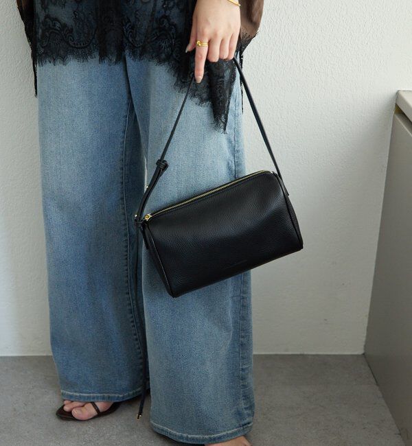  「【牛革/２WAY/500mlペットボトル】シュリンクリンオーバルショルダーバッグ」|トートバッグ|