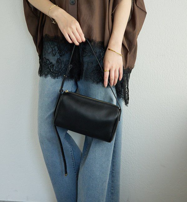  「【牛革/２WAY/500mlペットボトル】シュリンクリンオーバルショルダーバッグ」|トートバッグ|