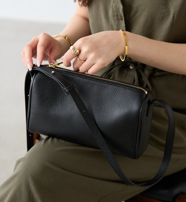  「【牛革/２WAY/500mlペットボトル】シュリンクリンオーバルショルダーバッグ」|トートバッグ|