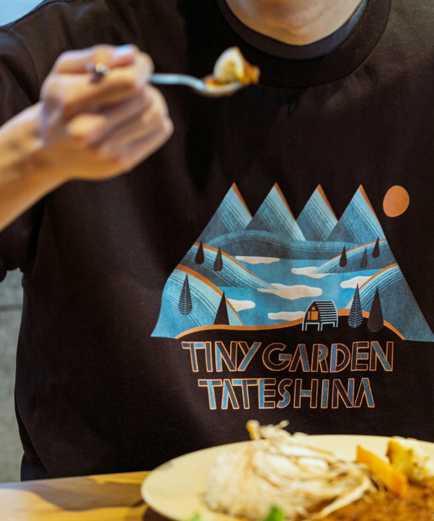 URBAN RESEARCH DOORS「TGT イラストプリント Tシャツ」|Tシャツ・カットソー|