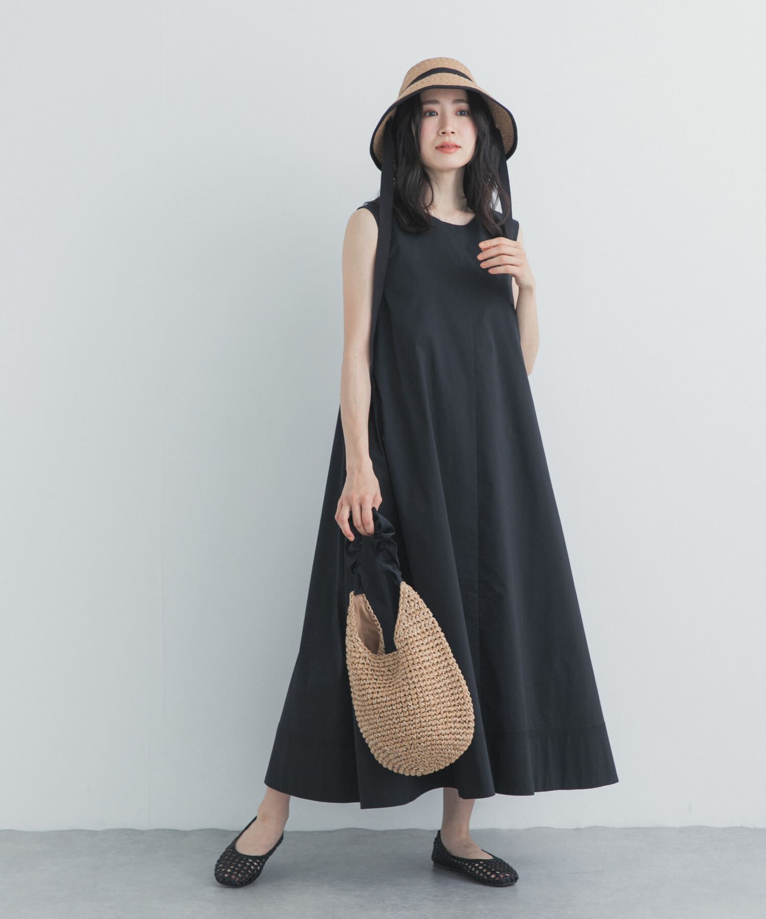 URBAN RESEARCH DOORS「撥水ノースリーブAラインワンピース」|ワンピース|