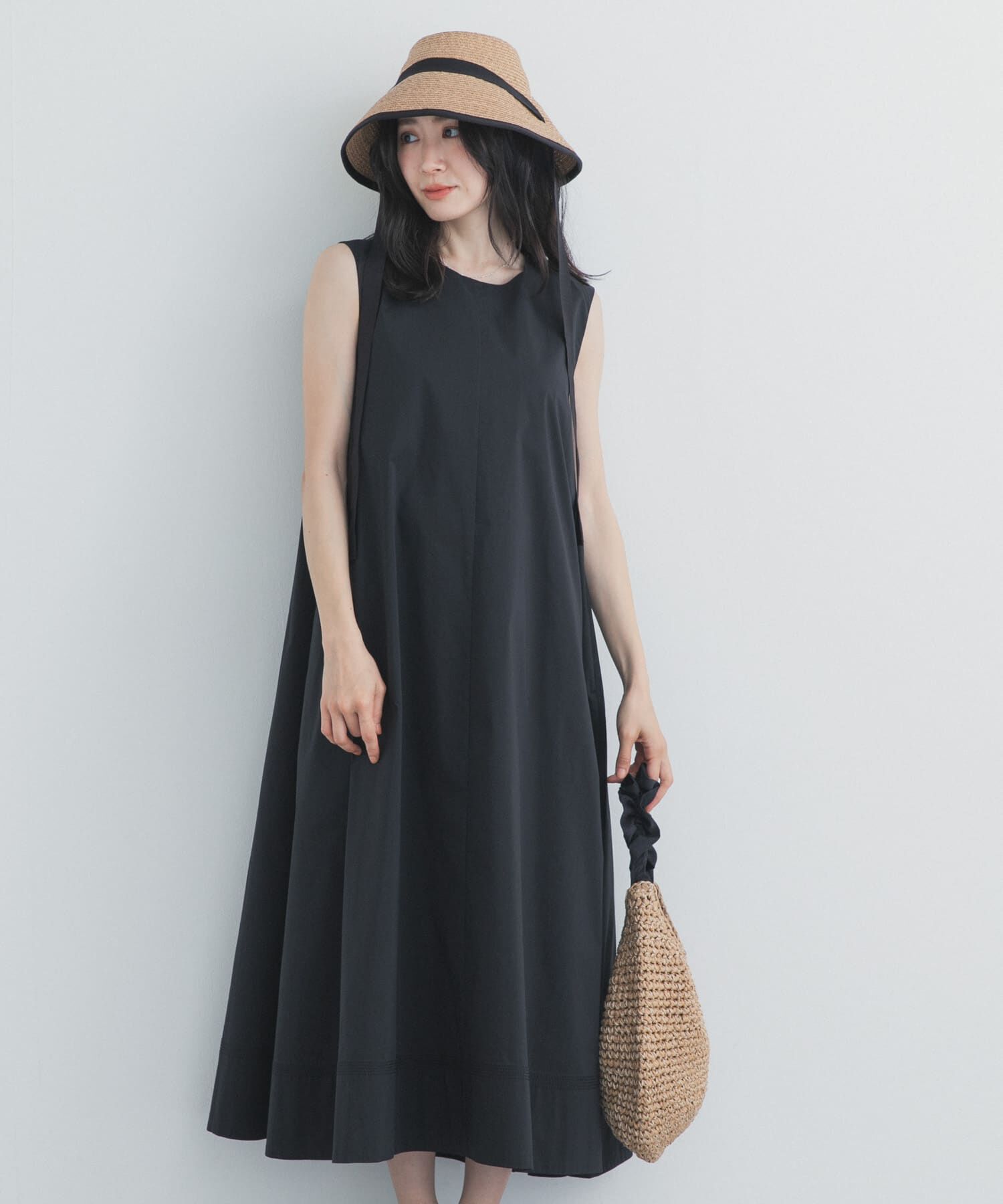 URBAN RESEARCH DOORS「撥水ノースリーブAラインワンピース」|ワンピース|