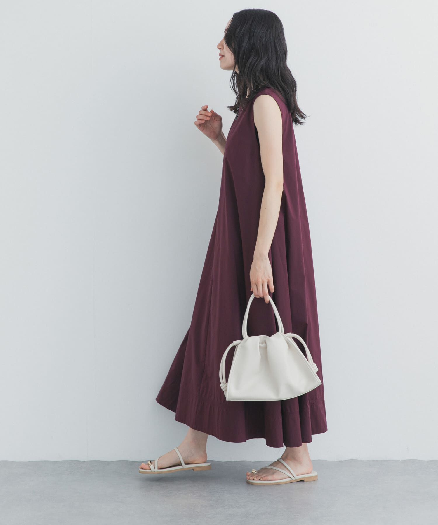URBAN RESEARCH DOORS「撥水ノースリーブAラインワンピース」|ワンピース|