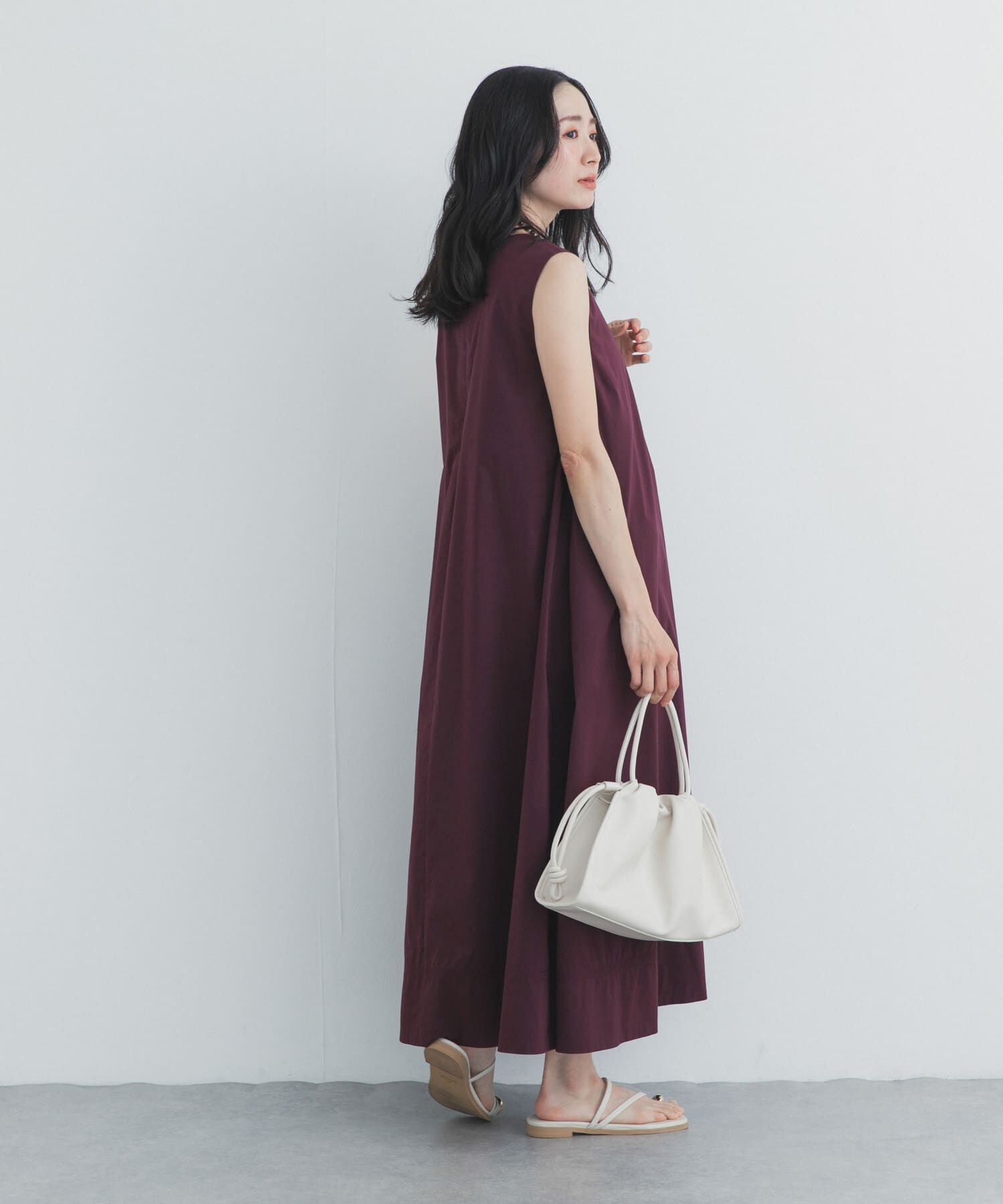 URBAN RESEARCH DOORS「撥水ノースリーブAラインワンピース」|ワンピース|