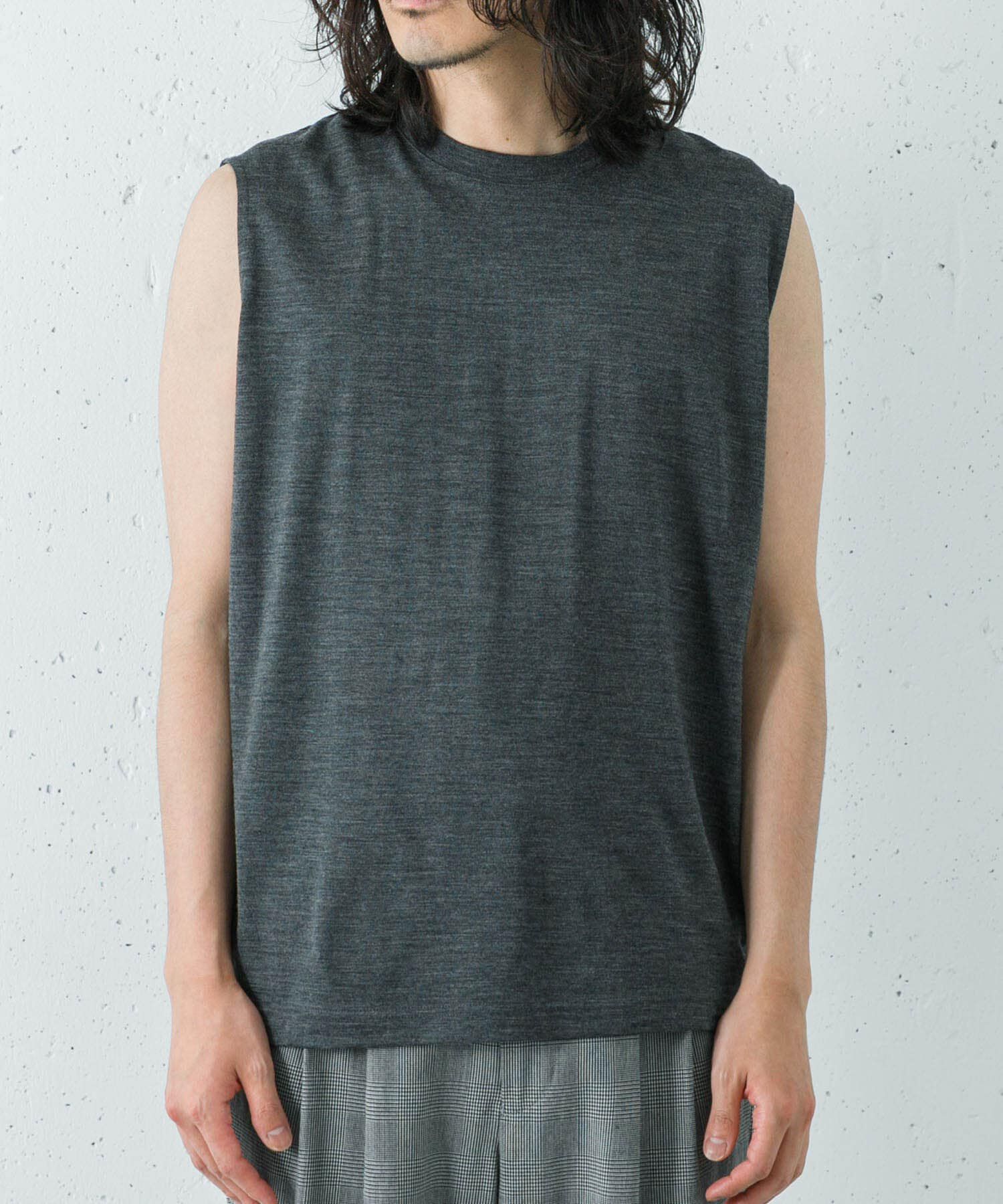 URBAN RESEARCH「『洗濯可』new basic　WASHABLE MERINO WOOL NO-SLEEVE」|Tシャツ・カットソー|