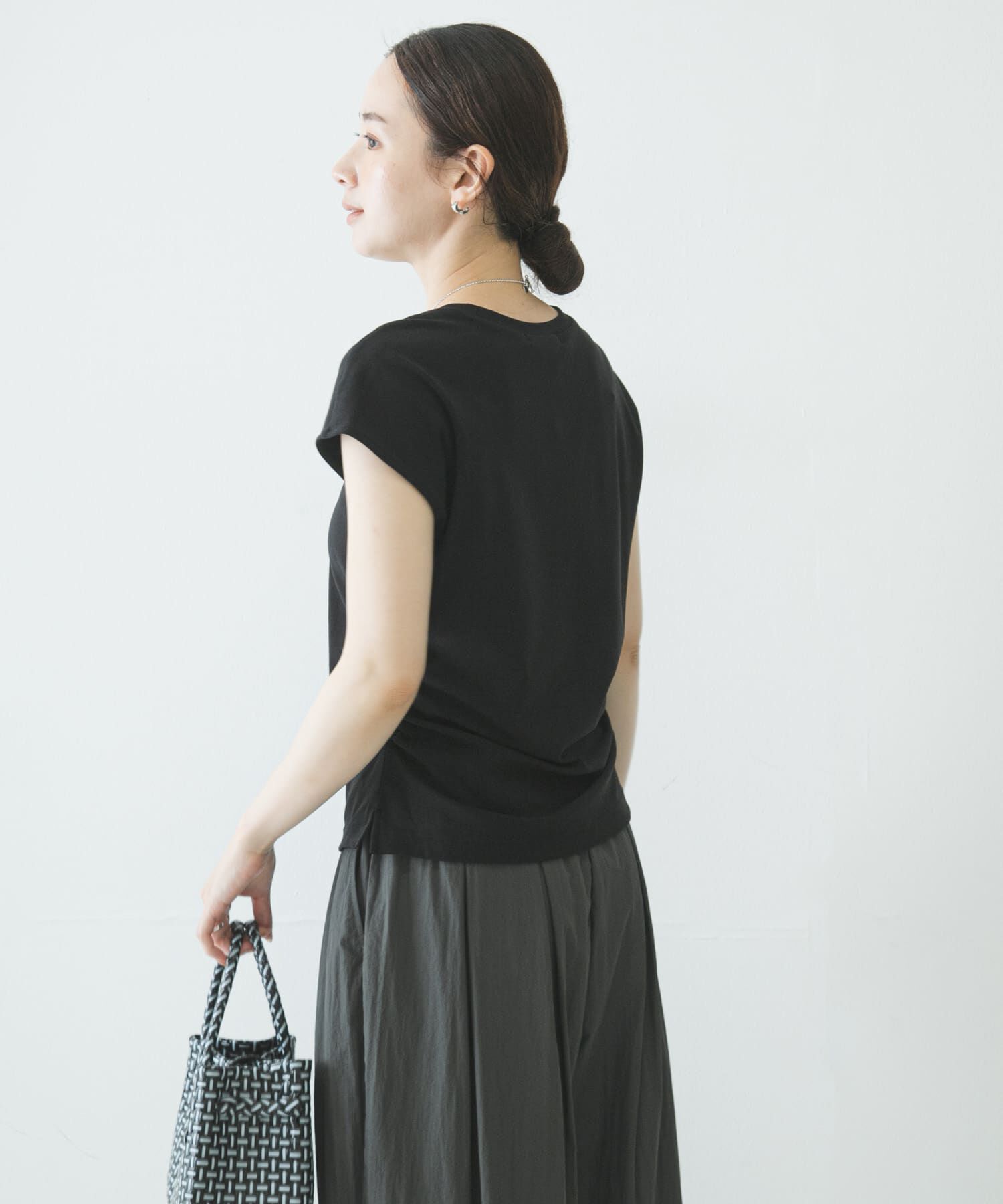 URBAN RESEARCH「サイドギャザーカットソー」|Tシャツ・カットソー|