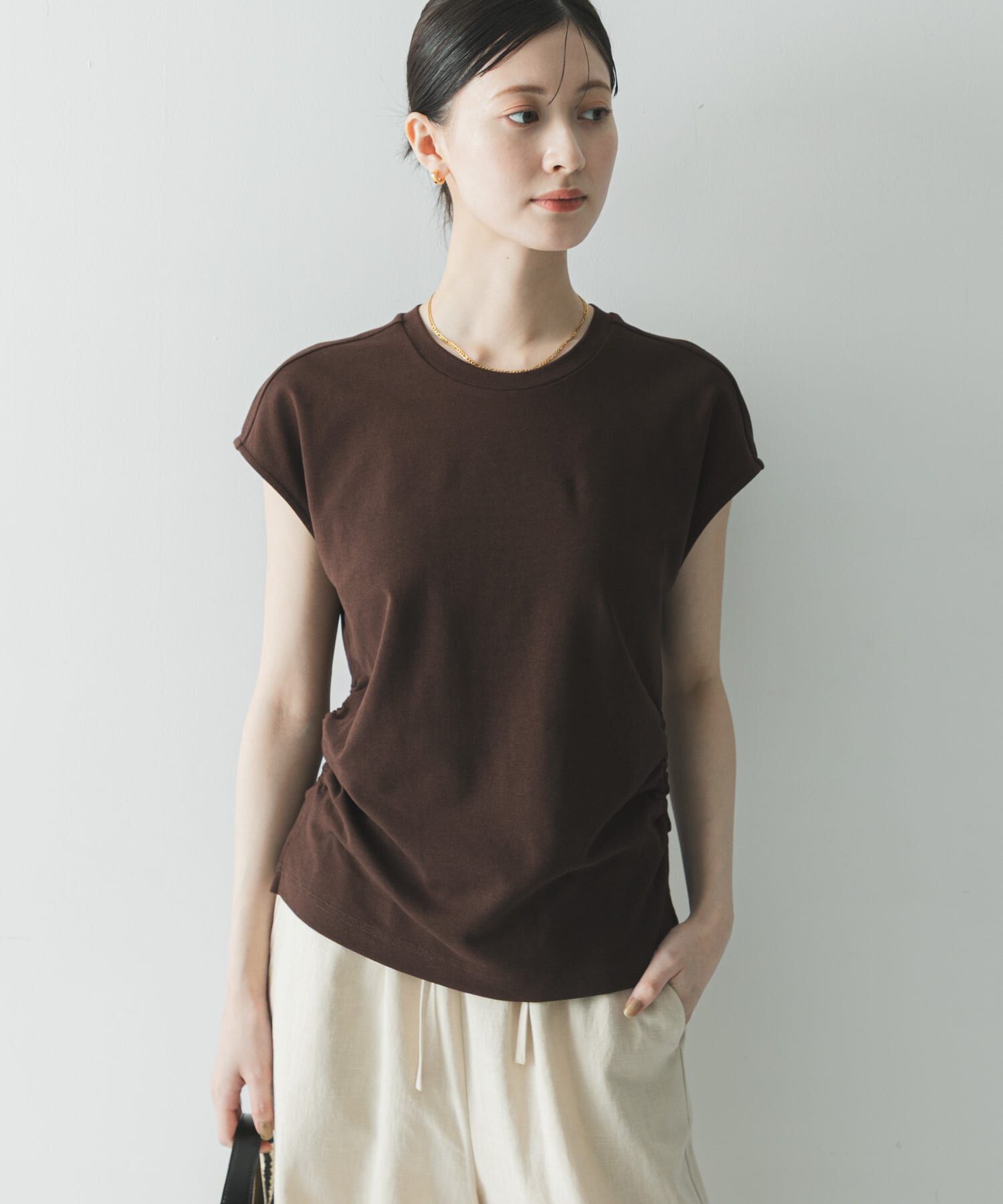 URBAN RESEARCH「サイドギャザーカットソー」|Tシャツ・カットソー|