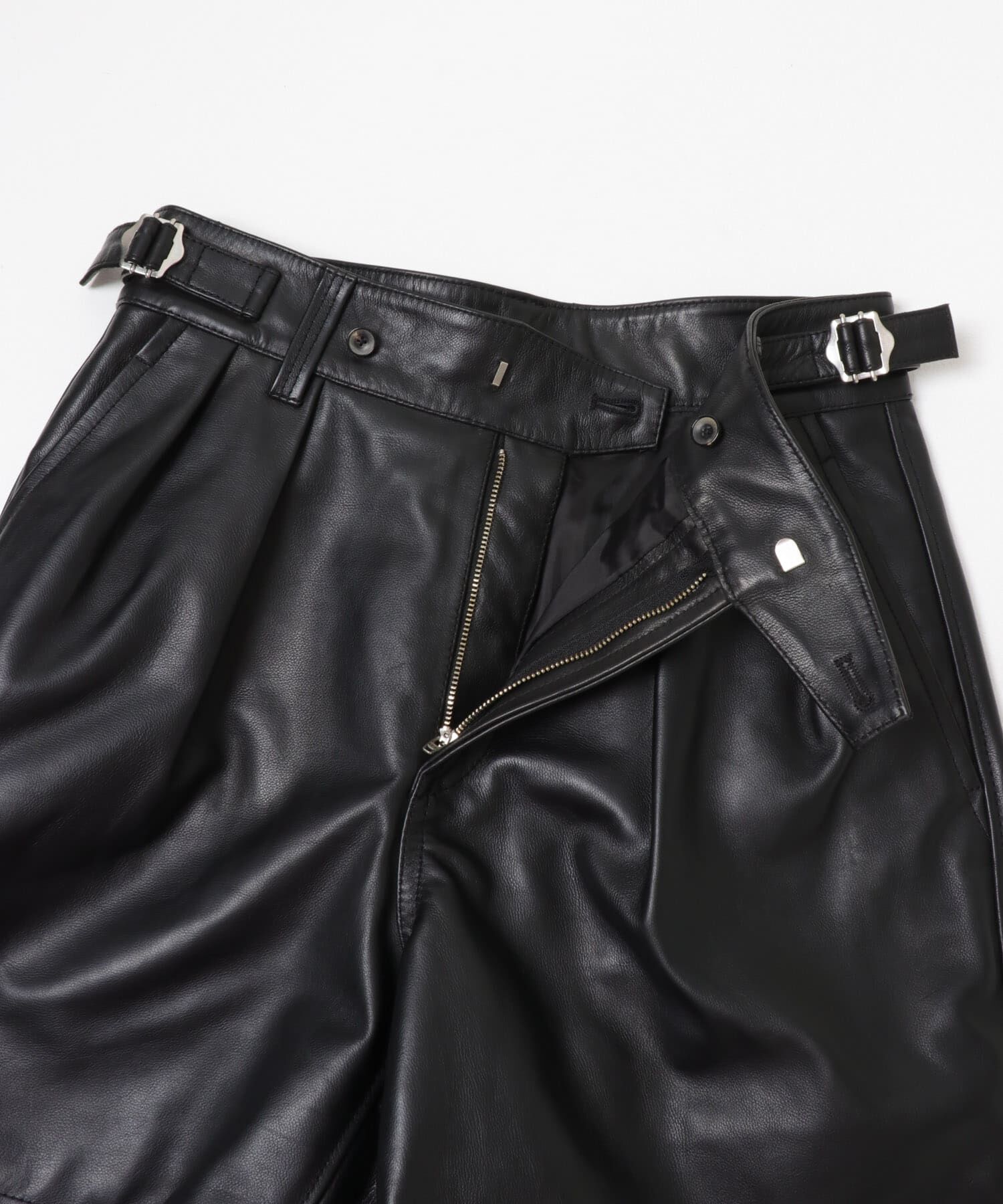 URBAN RESEARCH「new basic　BUFFALOCALF GURKHA SHORTS」|その他|