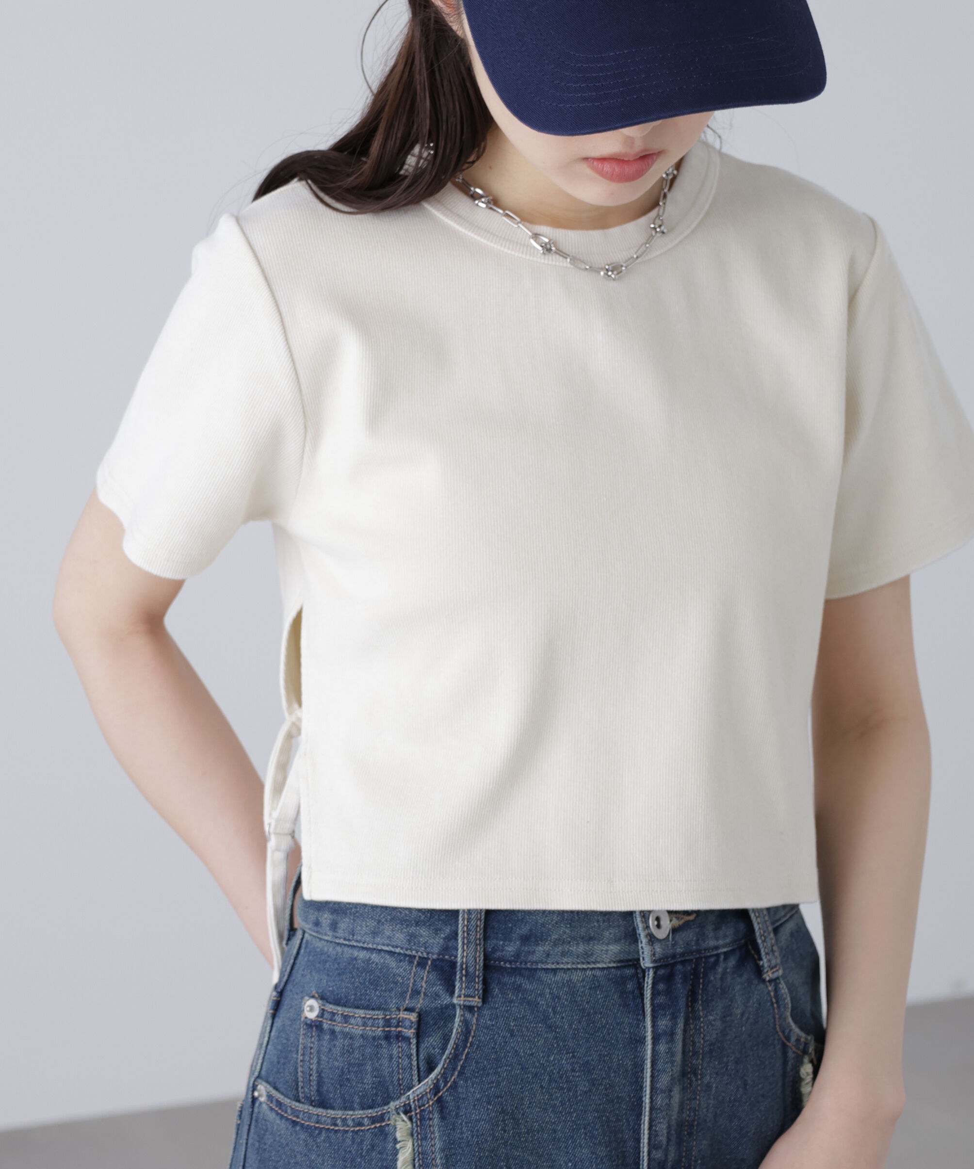  「ヴィンテージ加工サイドベルトＴ」|Tシャツ・カットソー|