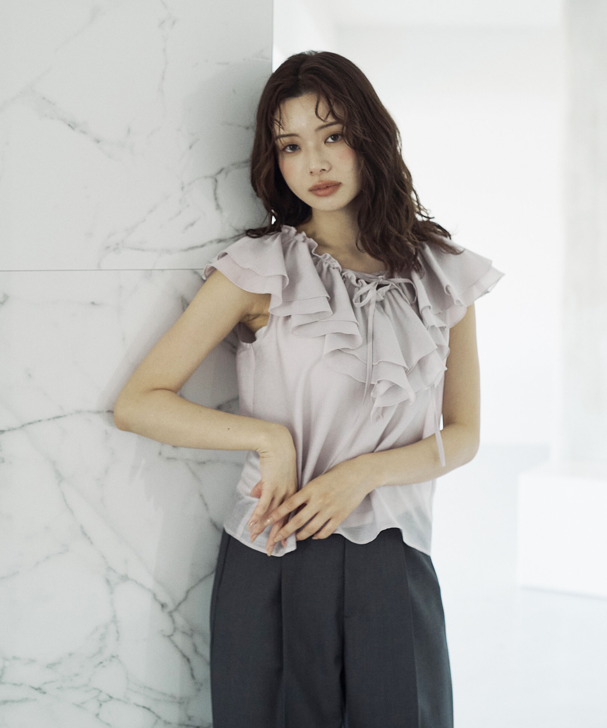 PROPORTION BODY DRESSING「フロントリボンシアーブラウス」|シャツ・ブラウス|グレージュ