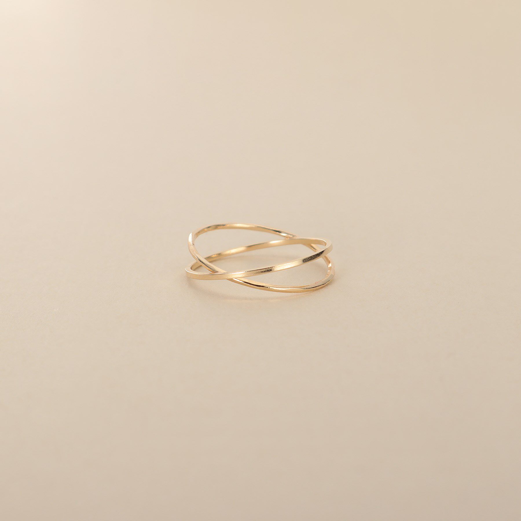 COCOSHNIK ONKITSCH「K10スキニーリング デュアルクロス」|リング|