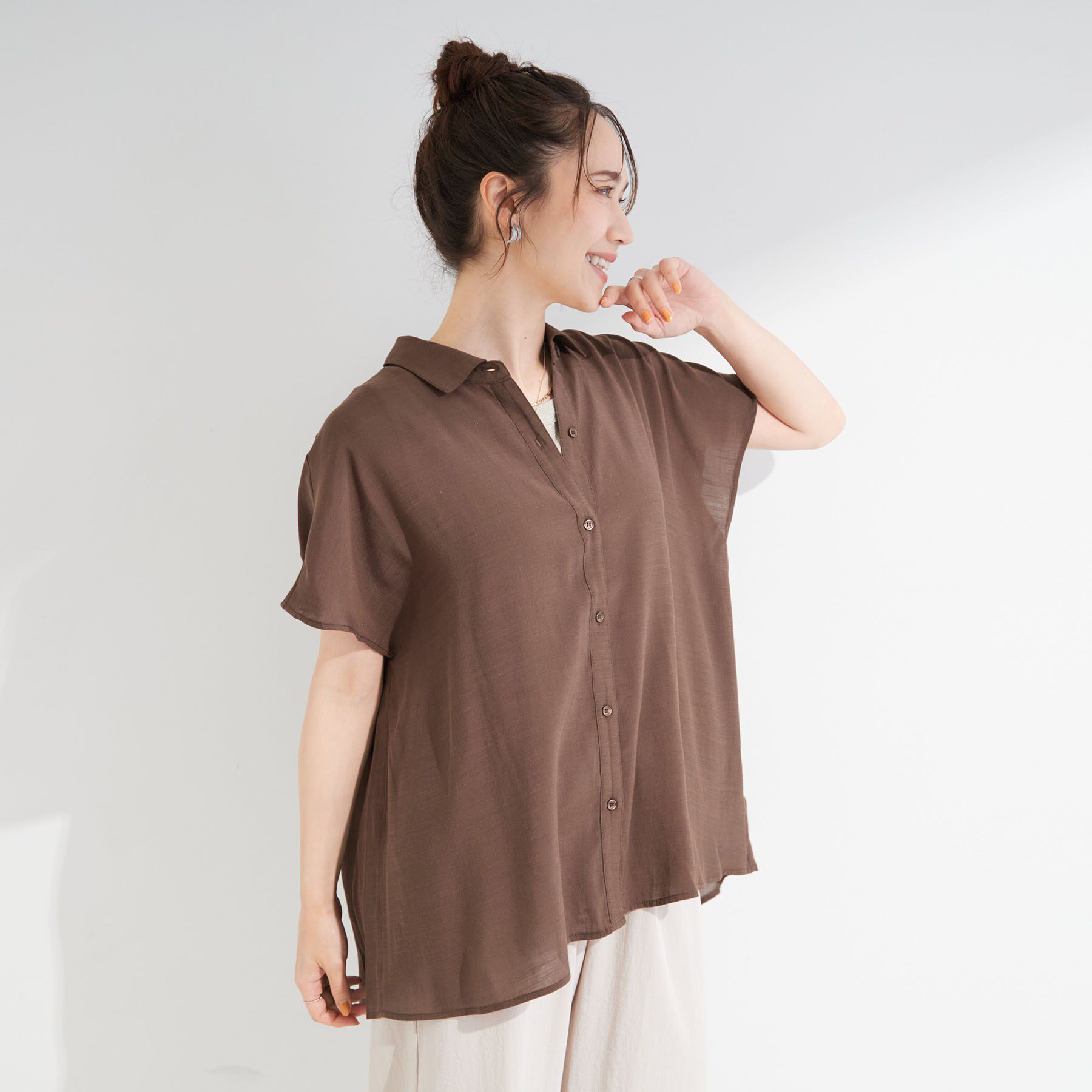 SHOO･LA･RUE「【ひんやり/UV】ほんのりシアーで上品な バックギャザーブラウス」|シャツ・ブラウス|