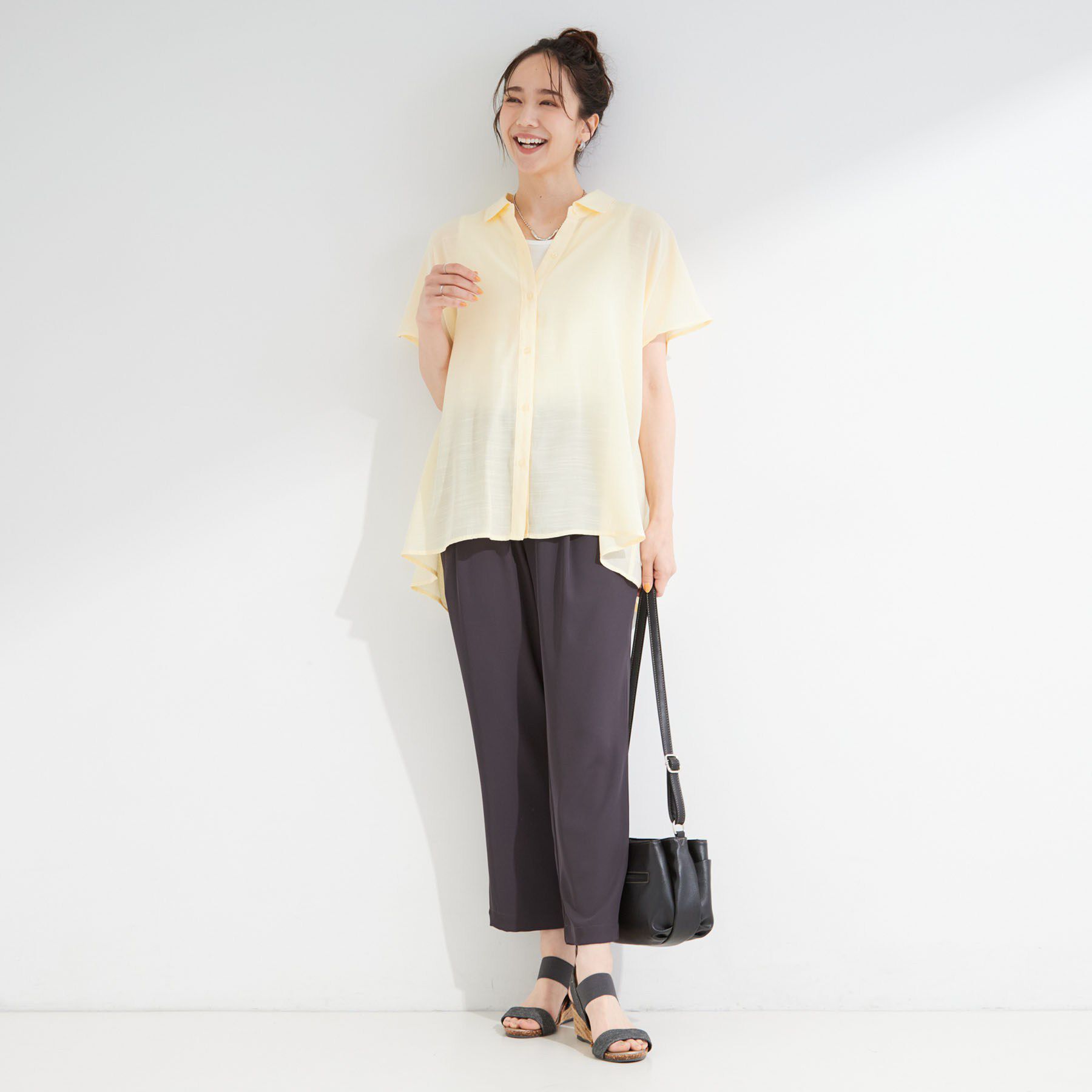 SHOO･LA･RUE「【ひんやり/UV】ほんのりシアーで上品な バックギャザーブラウス」|シャツ・ブラウス|
