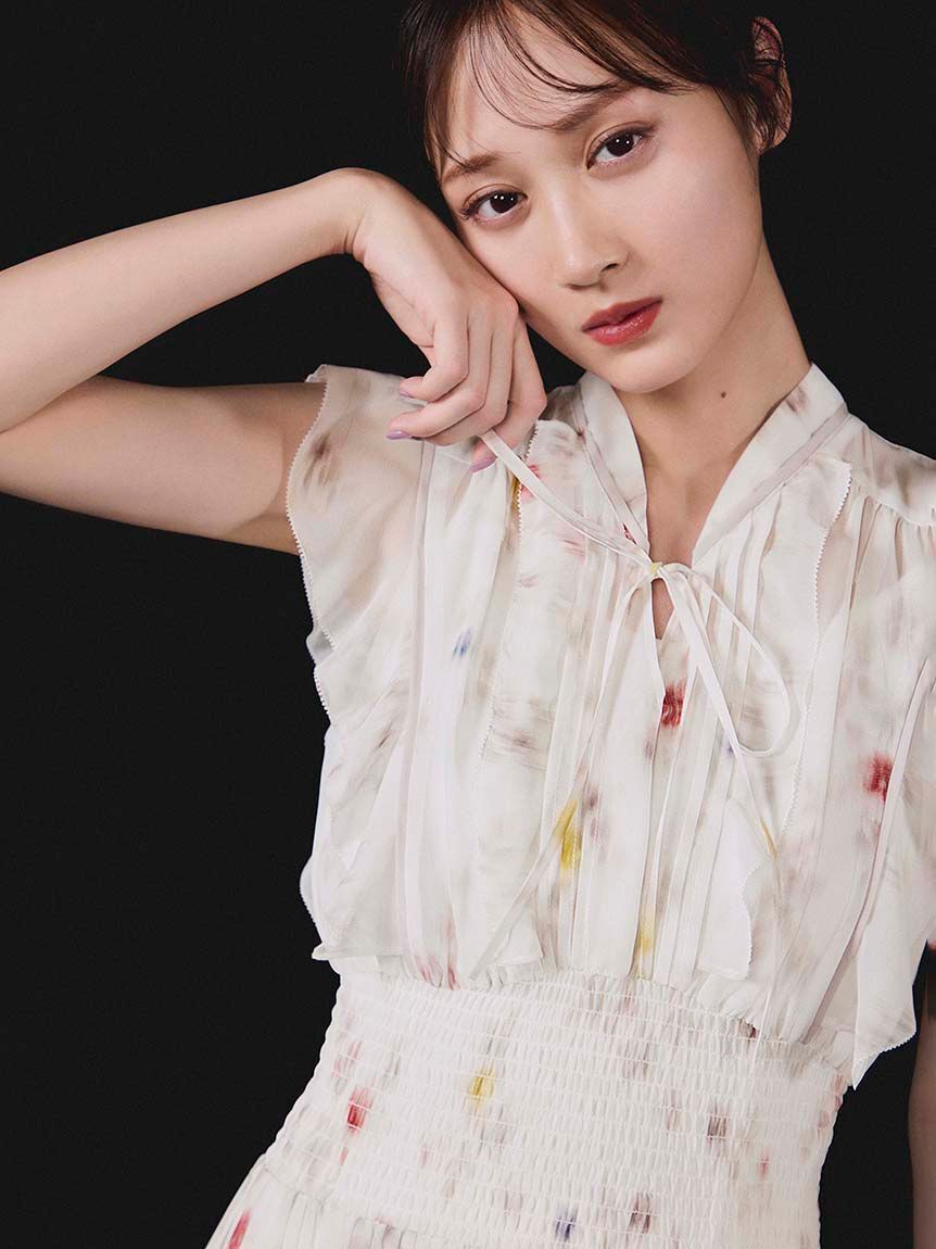 SNIDEL「【販路限定サイズあり】Sustainableフリルプリーツワンピース」|ワンピース|