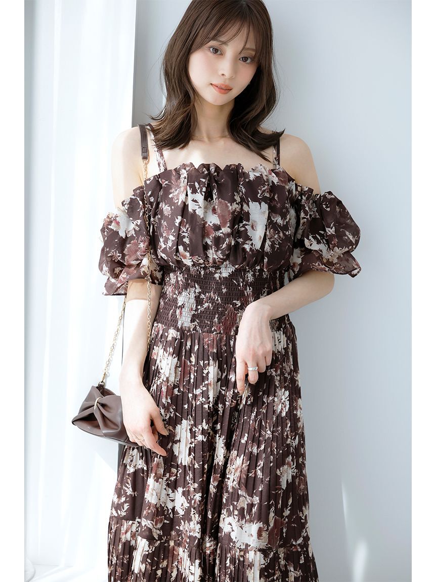 SNIDEL「Sustainableオフショルギャザーワンピース」|ワンピース|