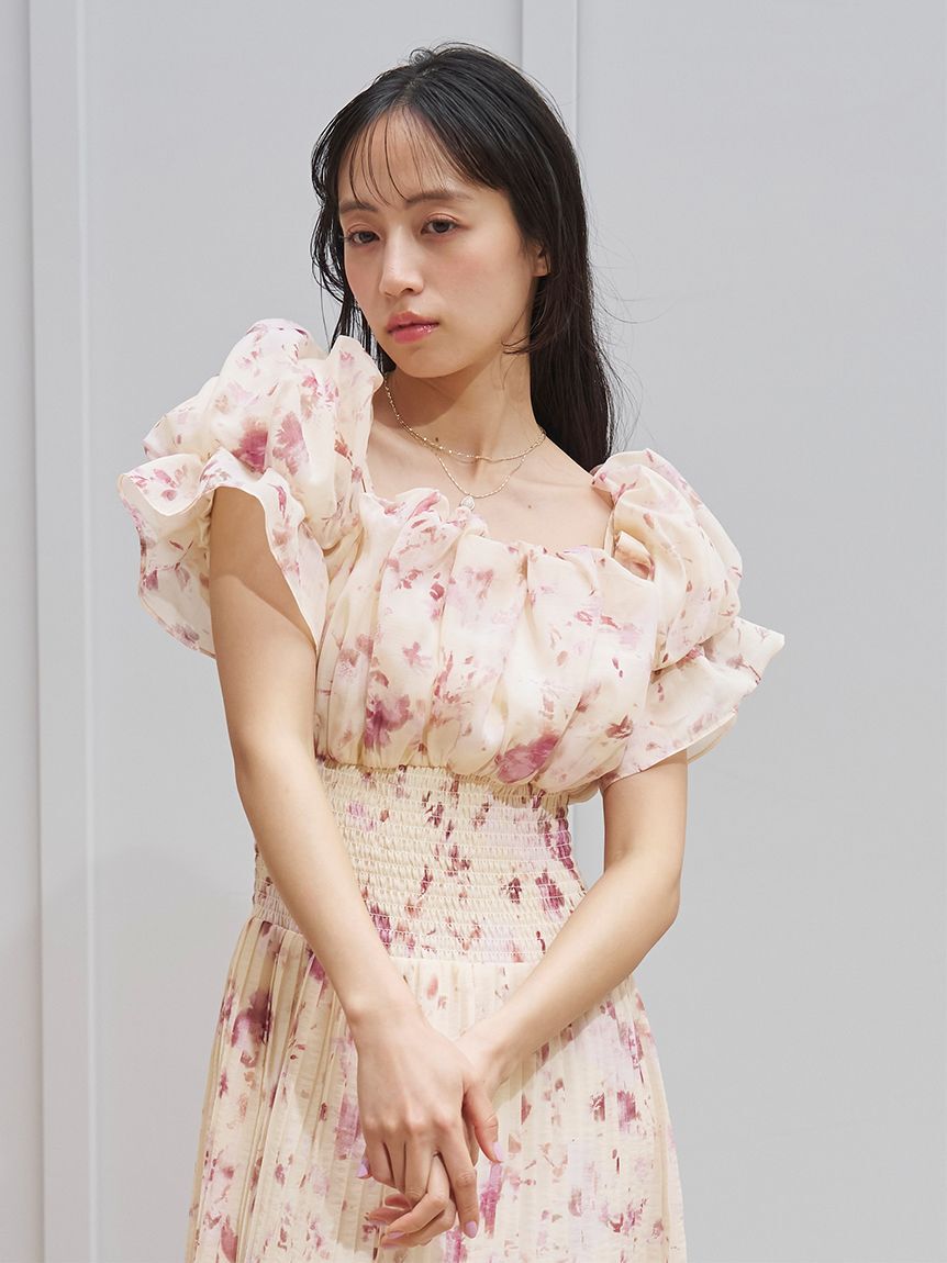 SNIDEL「Sustainableオフショルギャザーワンピース」|ワンピース|