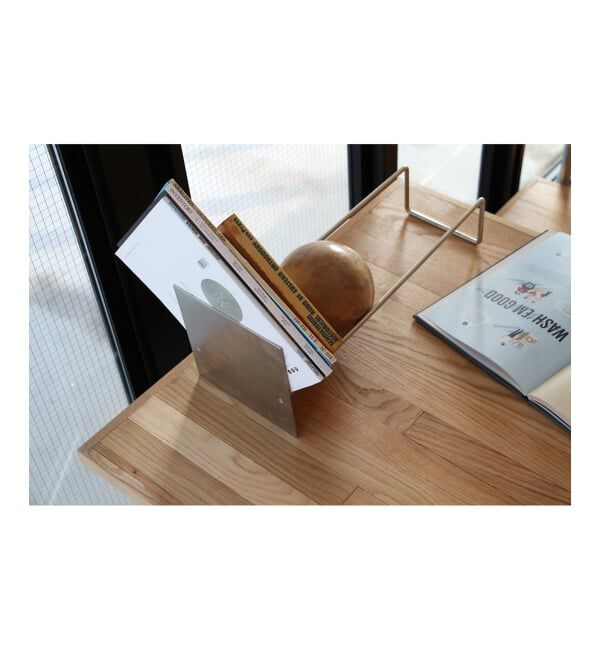 journal standard Furniture「【HERE by DETAIL/ディテール】SLOPE BOOK END スロープ ブックエンド」|その他|