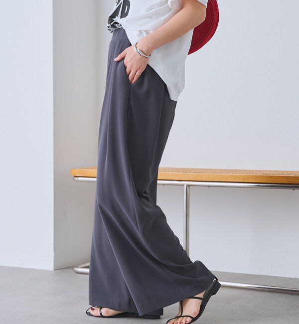  「【WEB限定TMサイズ登場/4サイズ展開】タックワイドスラックス」|チノ|