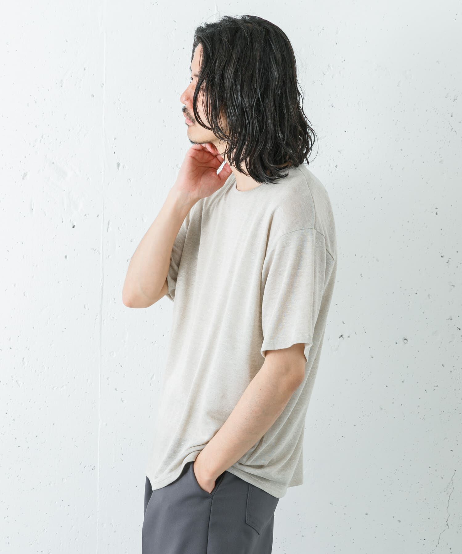 URBAN RESEARCH「『洗濯可』LINEN NARROW TRIM T-SHIRTS」|Tシャツ・カットソー|