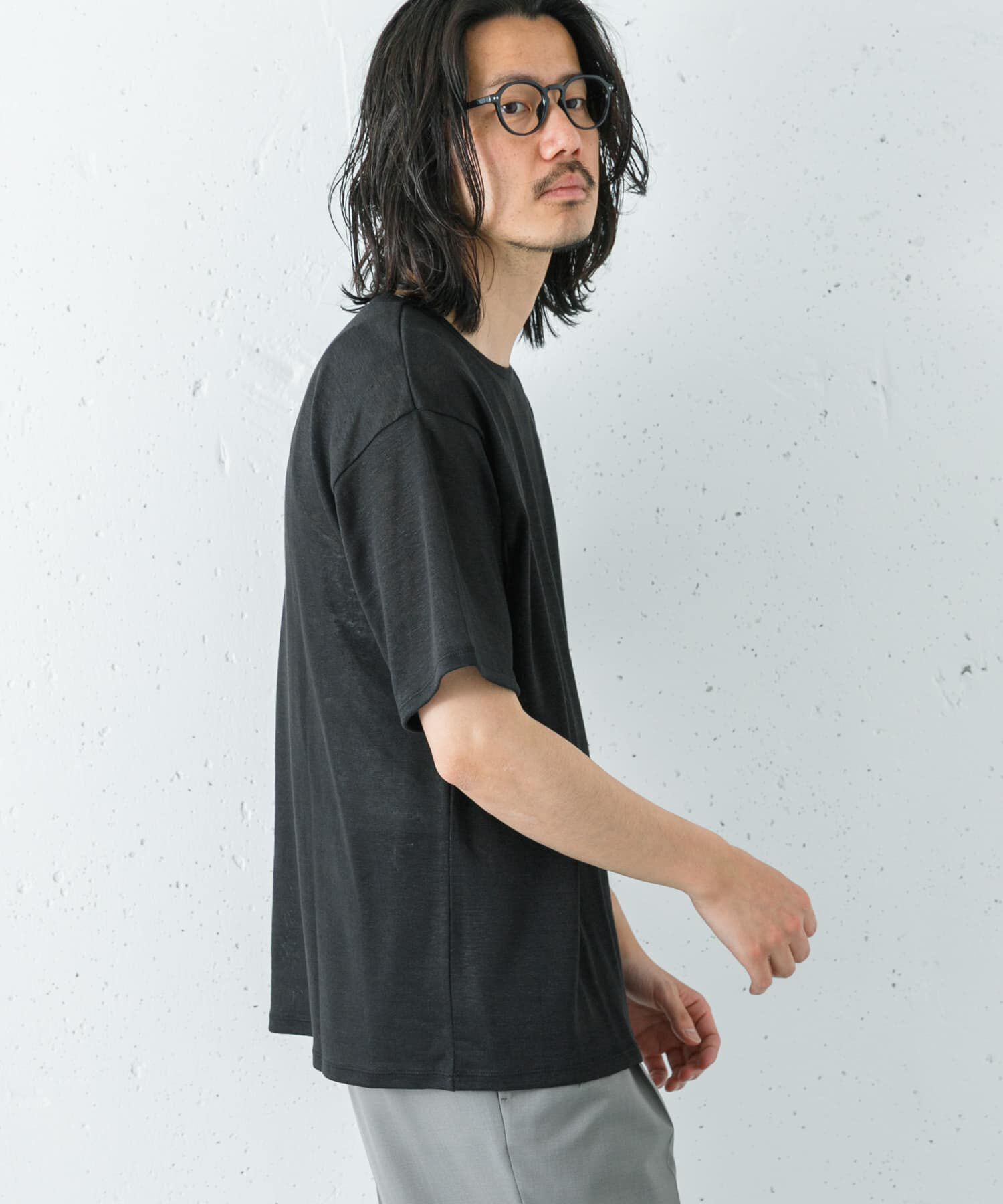URBAN RESEARCH「『洗濯可』LINEN NARROW TRIM T-SHIRTS」|Tシャツ・カットソー|