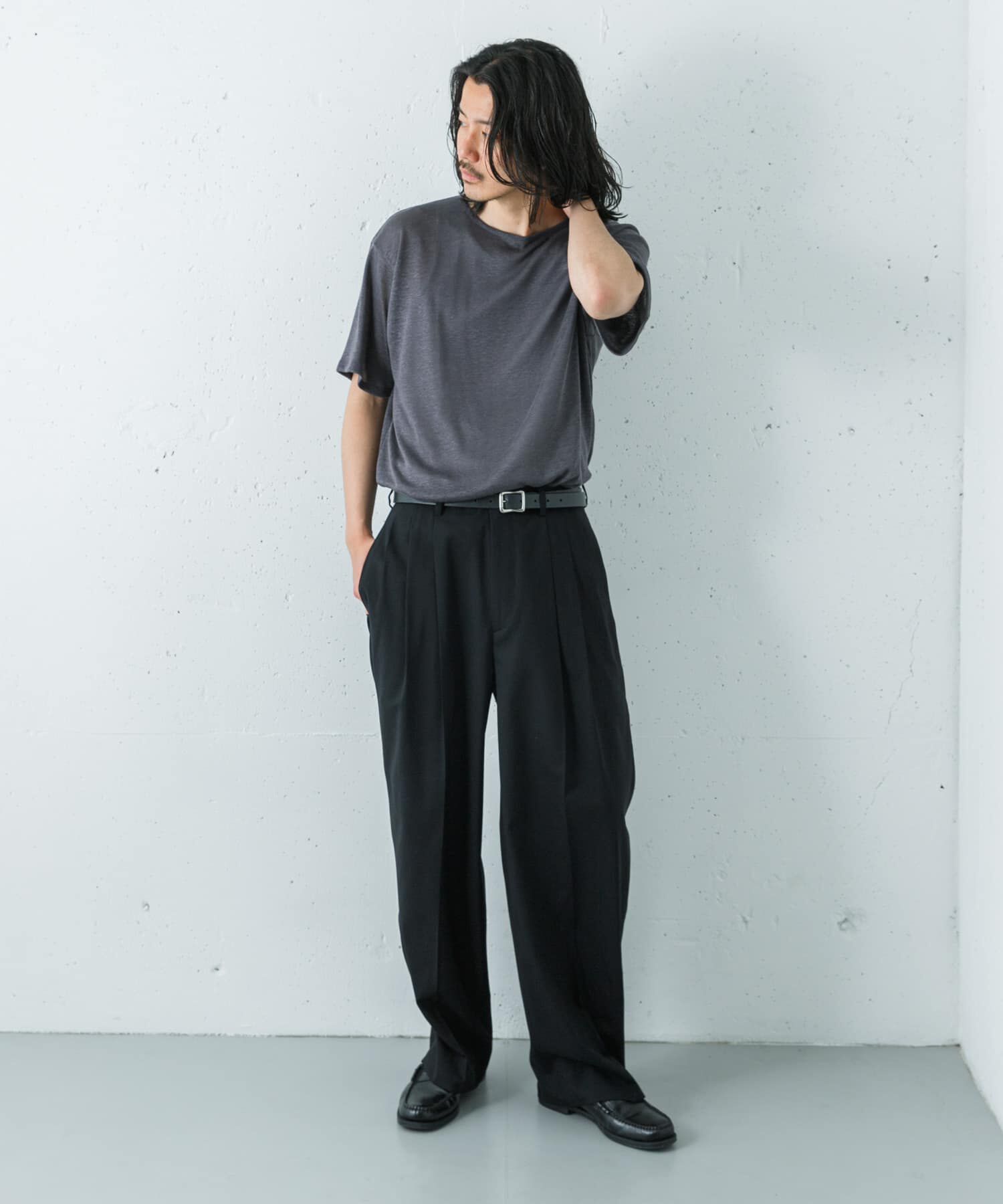 URBAN RESEARCH「『洗濯可』LINEN NARROW TRIM T-SHIRTS」|Tシャツ・カットソー|