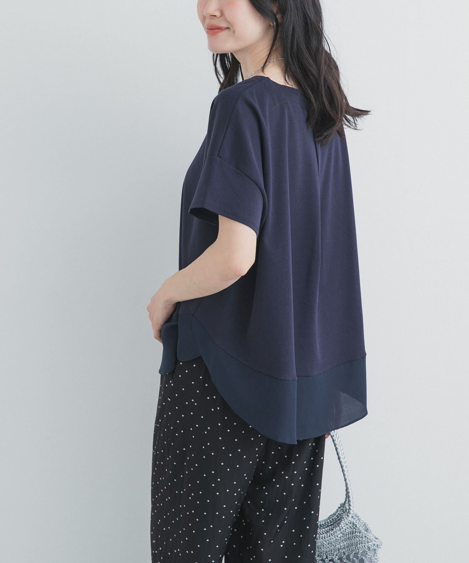 URBAN RESEARCH DOORS「異素材切替えラウンドヘムプルオーバー」|Tシャツ・カットソー|ネイビー