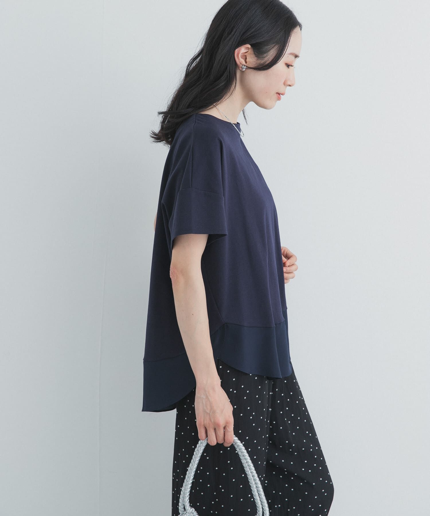 URBAN RESEARCH DOORS「異素材切替えラウンドヘムプルオーバー」|Tシャツ・カットソー|