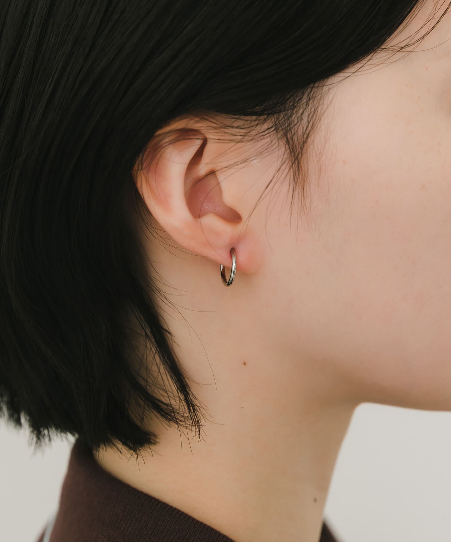 SMELLY「ステンレスフープイヤリング13mm」|イヤリング|
