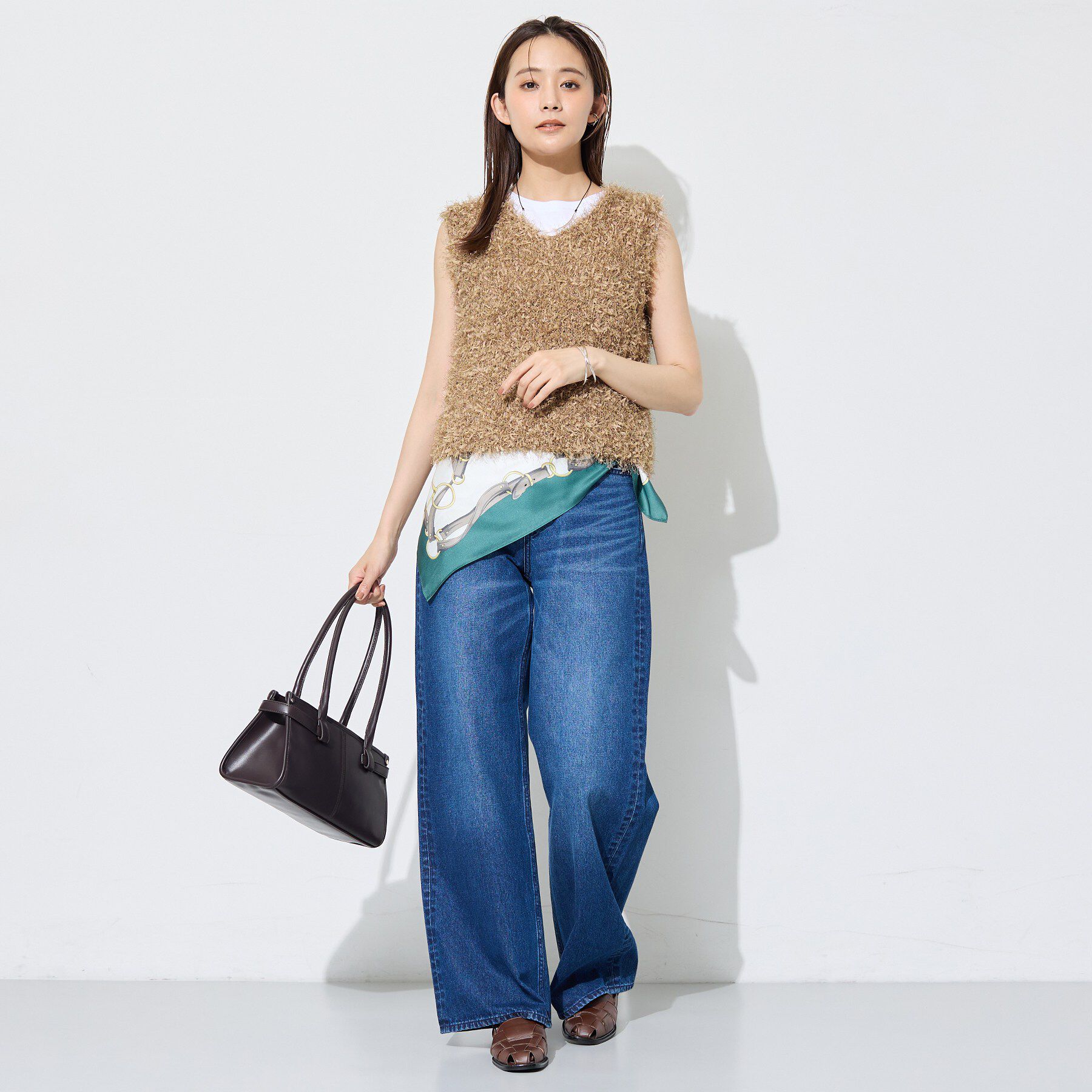 INDIVI「【洗える】ファンシーヤーンVネックニットベスト」|ニット・セーター|