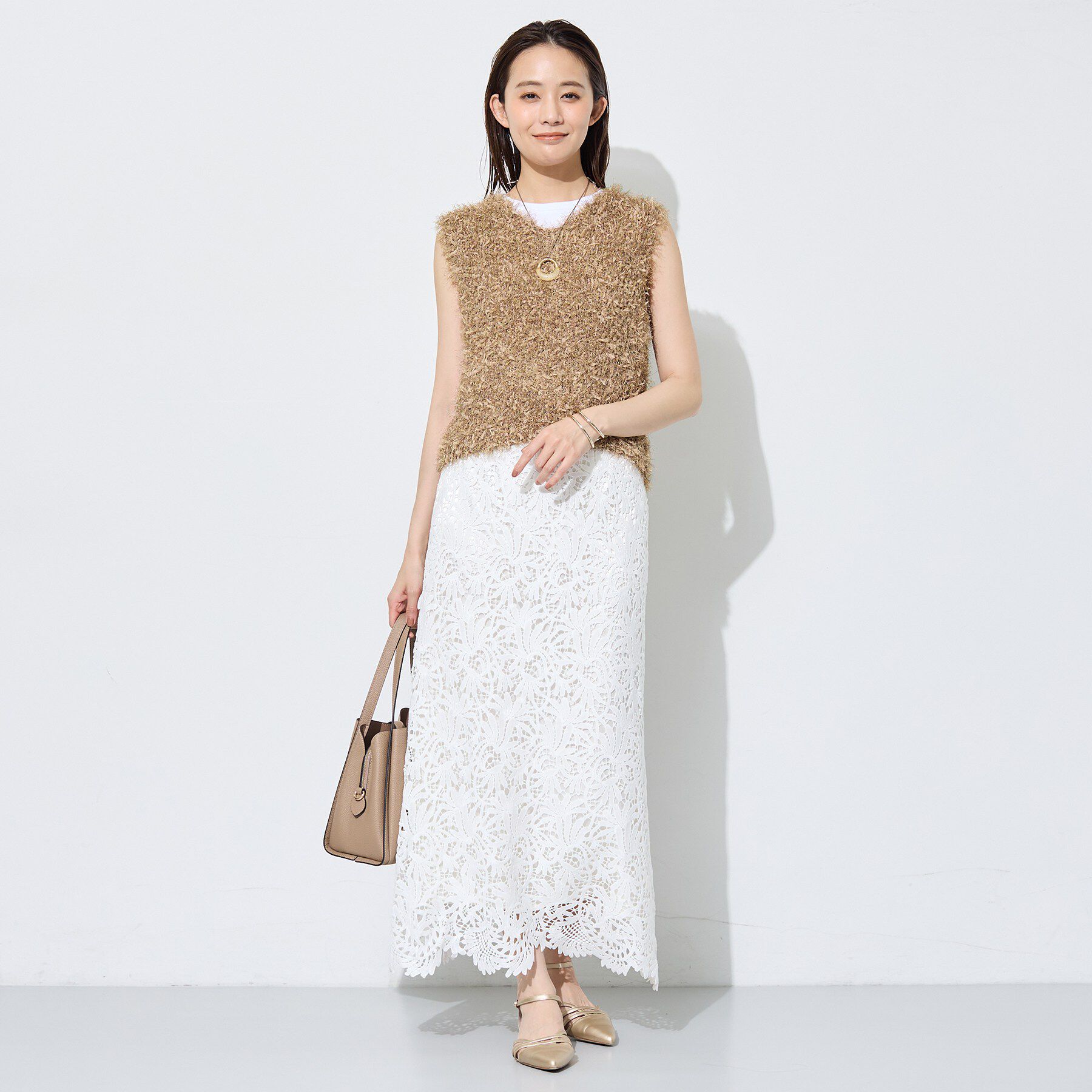 INDIVI「【洗える】ファンシーヤーンVネックニットベスト」|ニット・セーター|