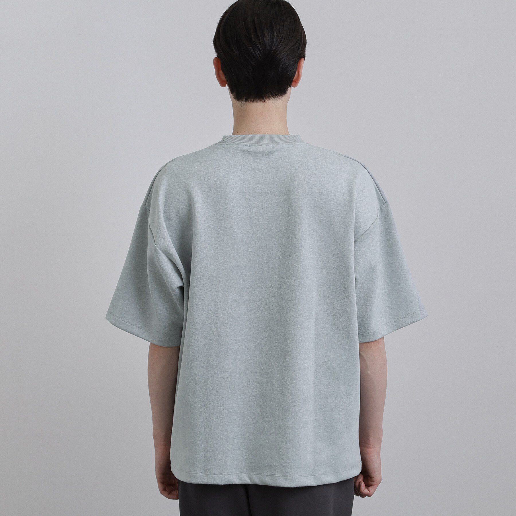 tk.TAKEO KIKUCHI「ポンチスエードタッチTシャツ」|Tシャツ・カットソー|