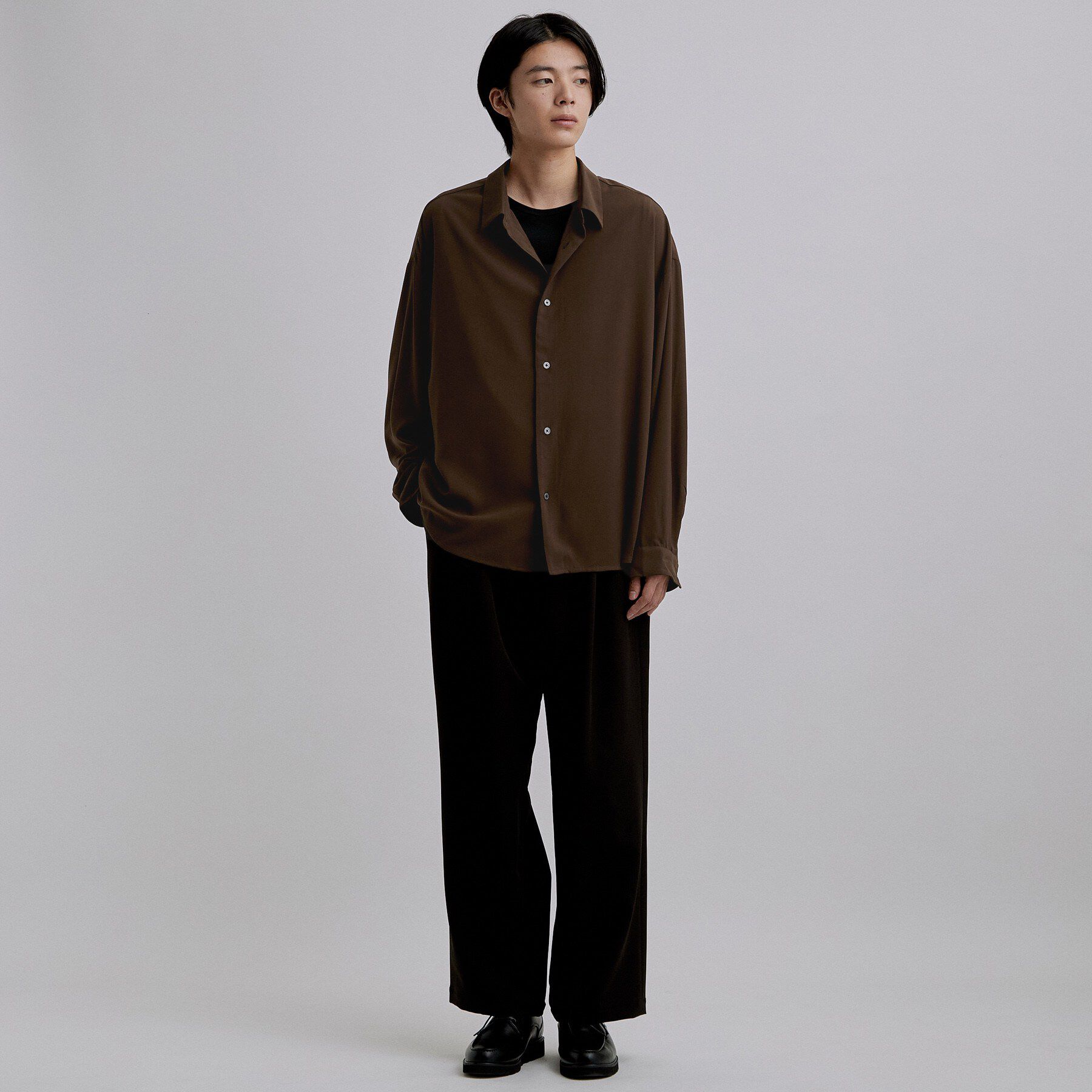 tk.TAKEO KIKUCHI「【選べる7色】トロミドレープカラーシャツ/トロミ/梨地/7色/レギュラーカラー/長袖」|シャツ・ブラウス|