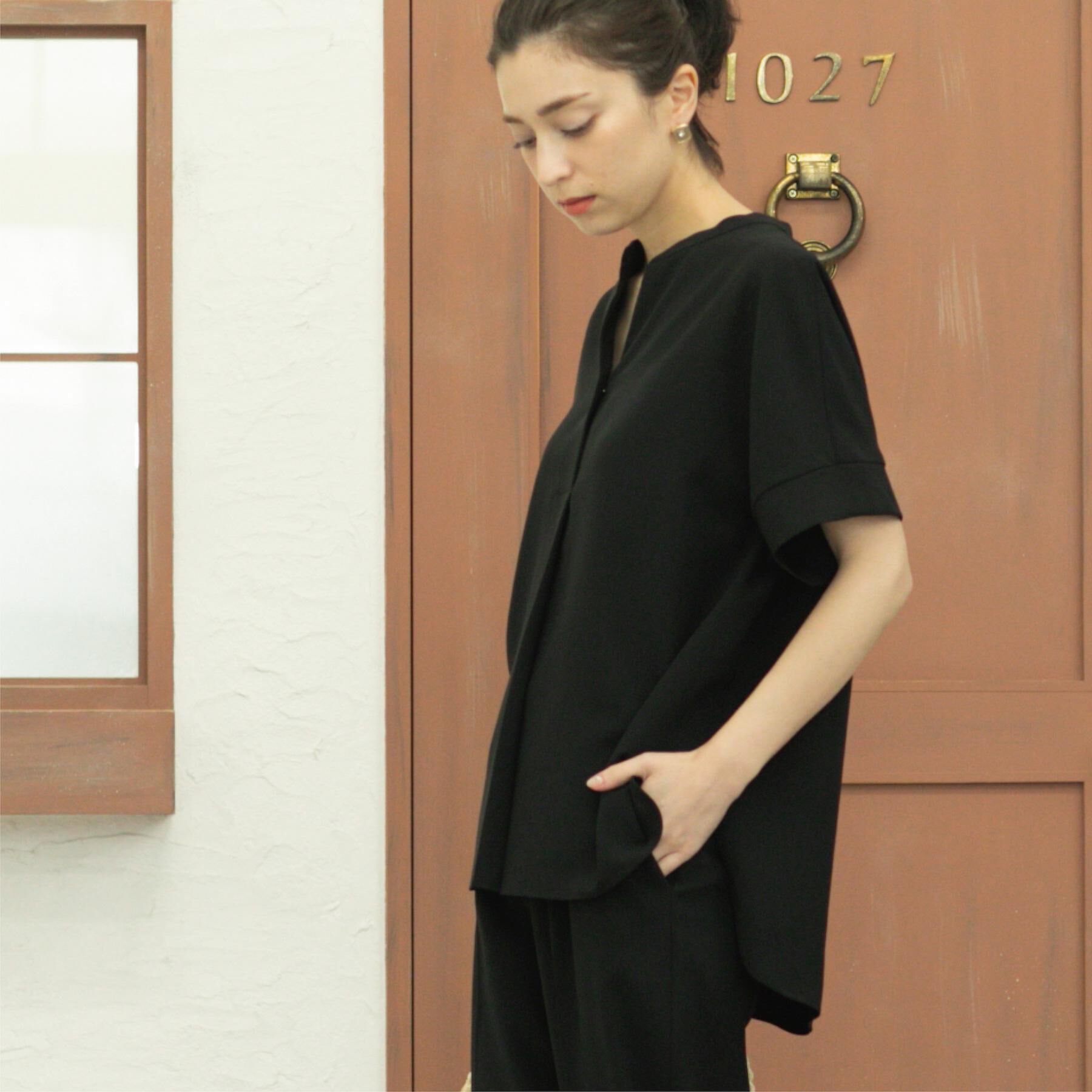 OPAQUE.CLIP「《5色展開／SS-LLサイズ》スキッパー金ボタンブラウス／セットアップ対応【防シワ／ストレッチ／洗濯」|シャツ・ブラウス|