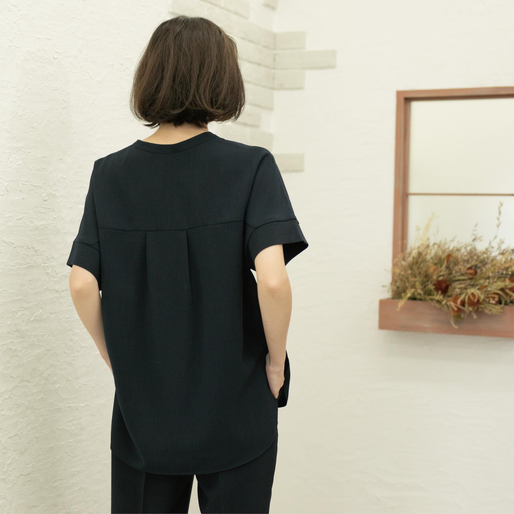 OPAQUE.CLIP「《5色展開／SS-LLサイズ》スキッパー金ボタンブラウス／セットアップ対応【防シワ／ストレッチ／洗濯」|シャツ・ブラウス|