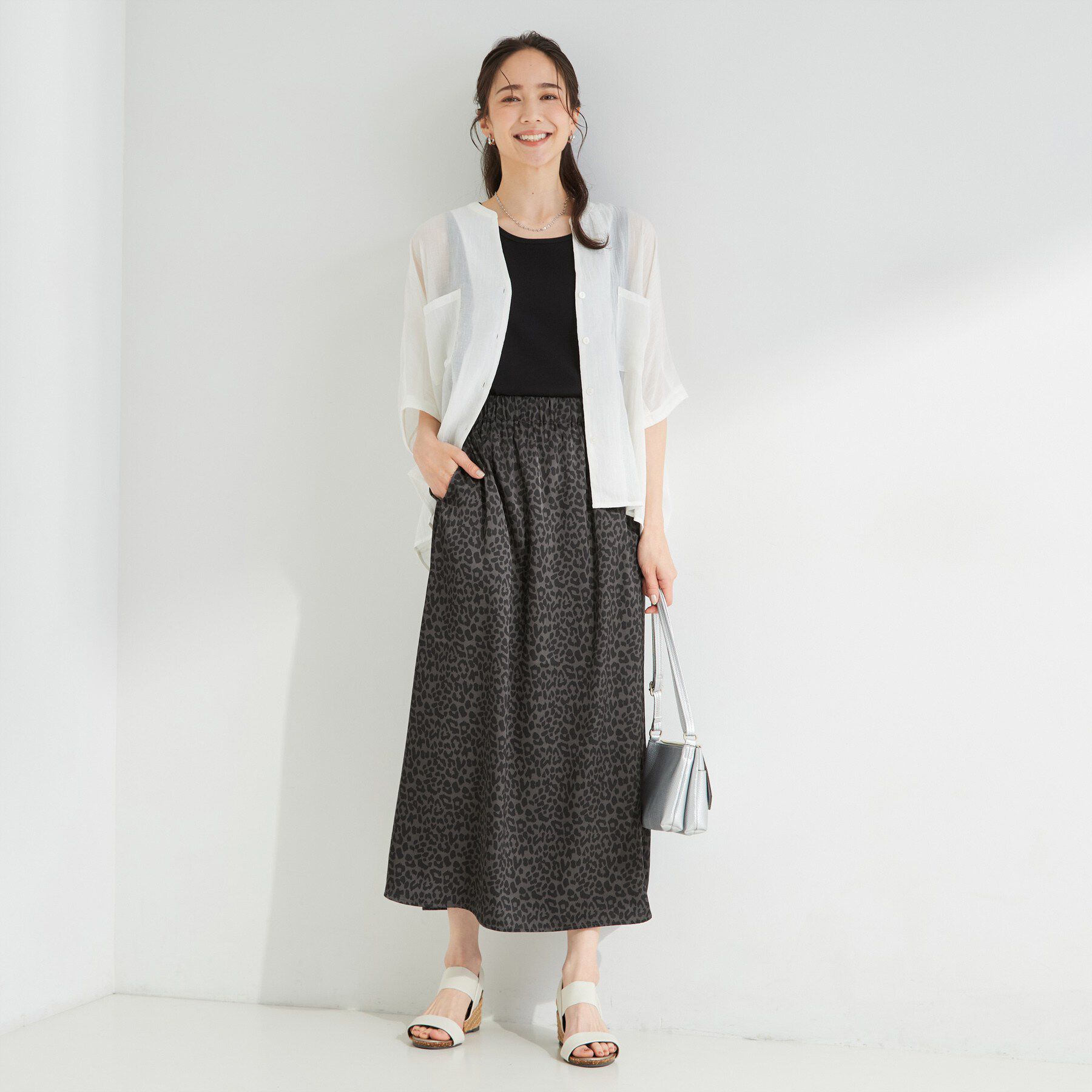 SHOO･LA･RUE「シーズンレスレオパードサテンスカート」|スカート|