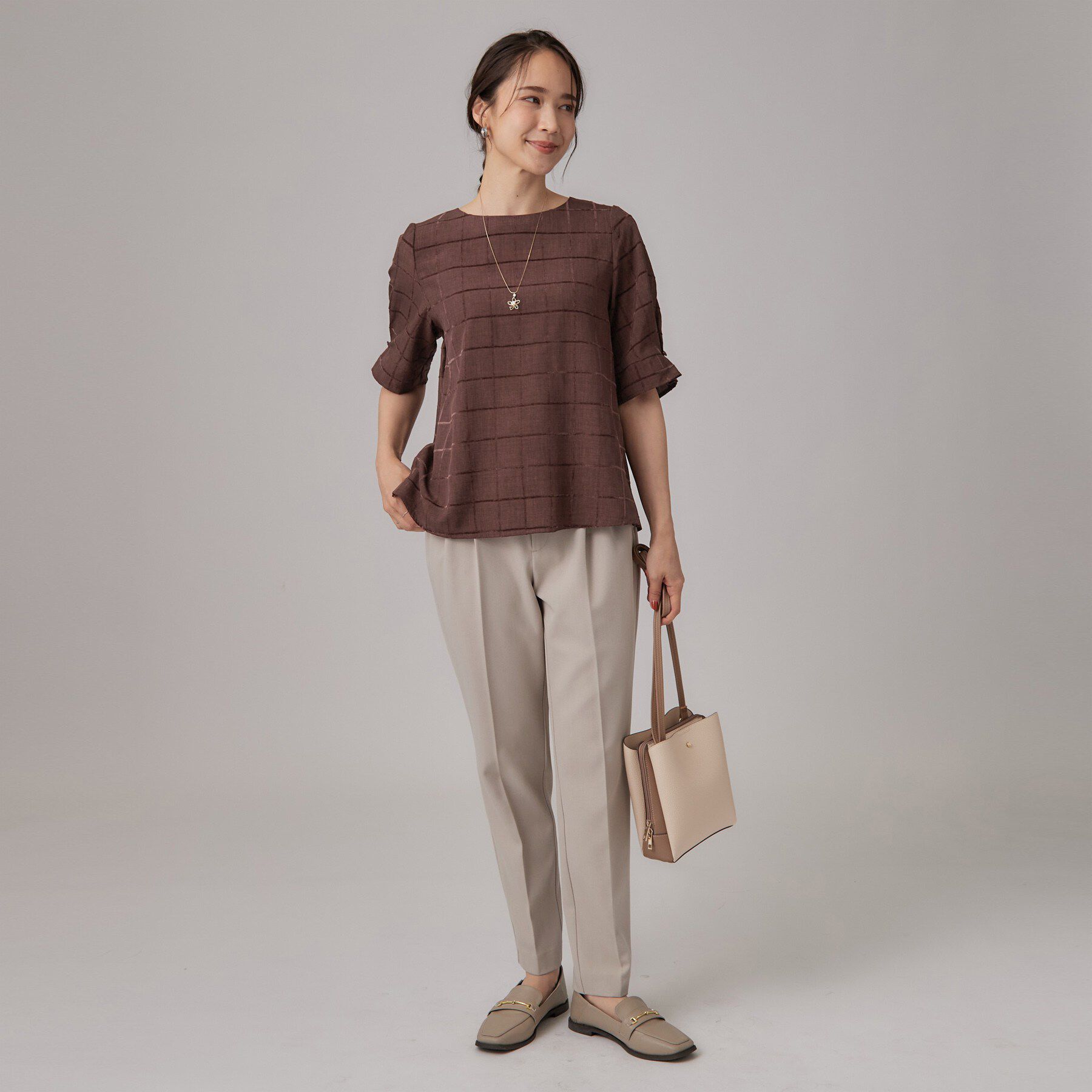 SHOO･LA･RUE「【セットアップ可/S-LL】モールチェックで上品に タックスリーブ ブラウス」|シャツ・ブラウス|