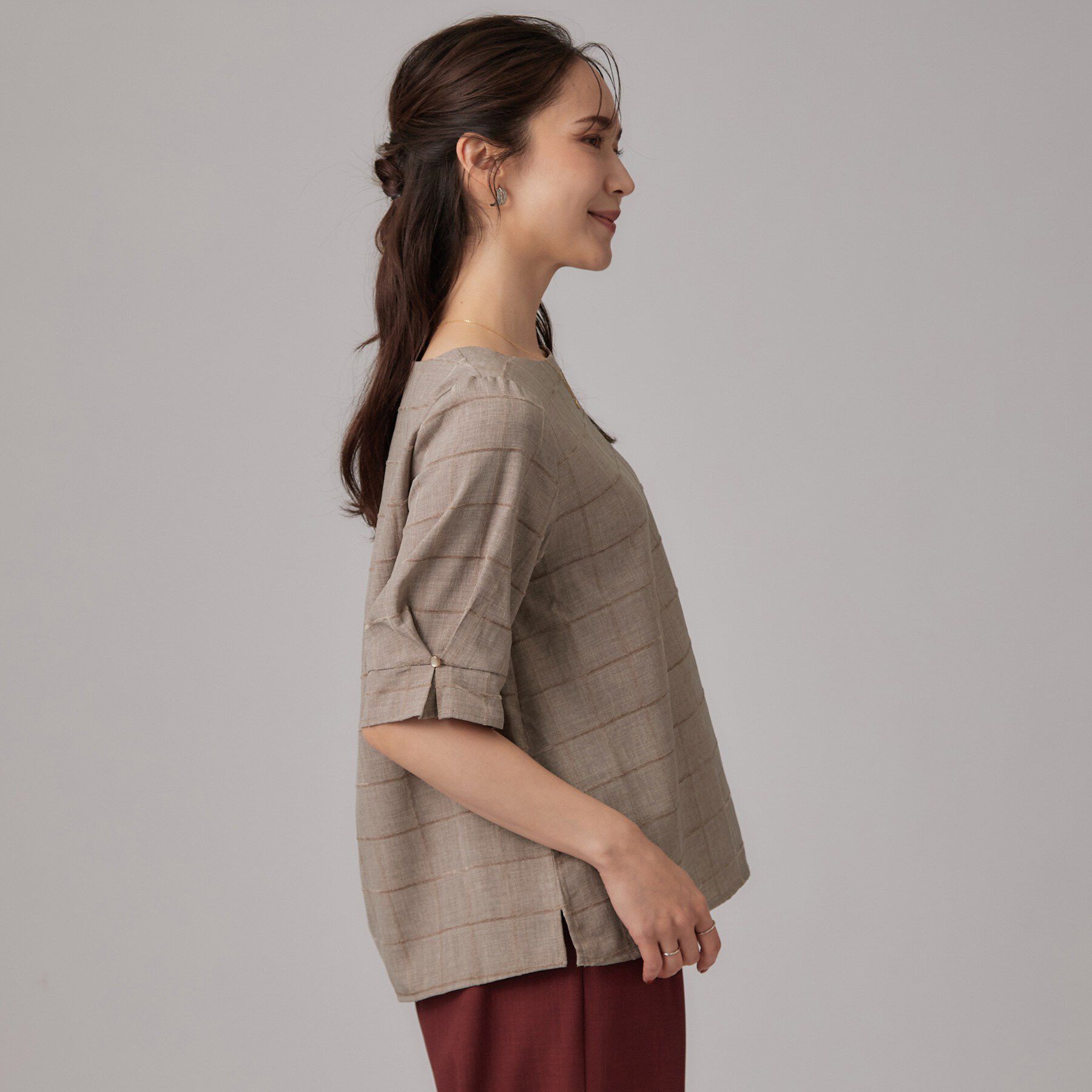 SHOO･LA･RUE「【セットアップ可/S-LL】モールチェックで上品に タックスリーブ ブラウス」|シャツ・ブラウス|