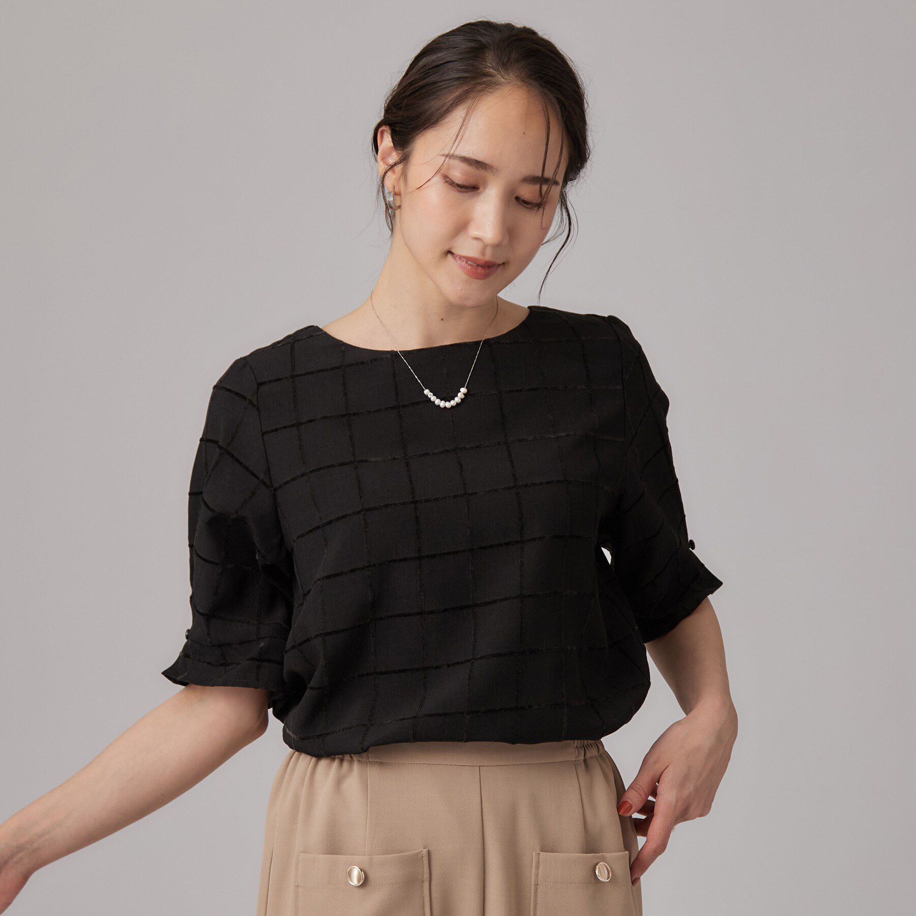 SHOO･LA･RUE「【セットアップ可/S-LL】モールチェックで上品に タックスリーブ ブラウス」|シャツ・ブラウス|