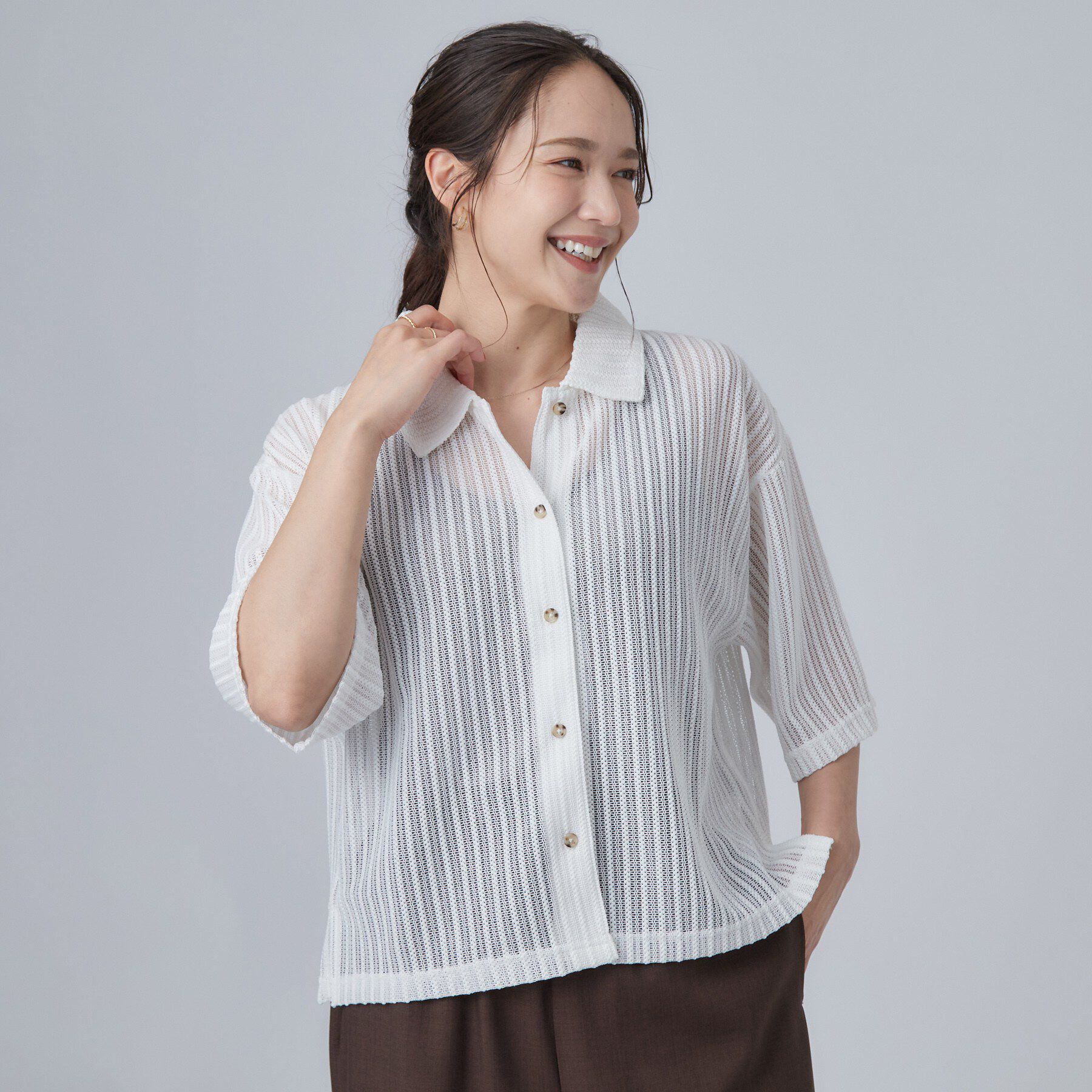 SHOO･LA･RUE「【洗濯機可/S-LL】軽やかで涼しげな 透かしレース風前開きシャツ」|シャツ・ブラウス|