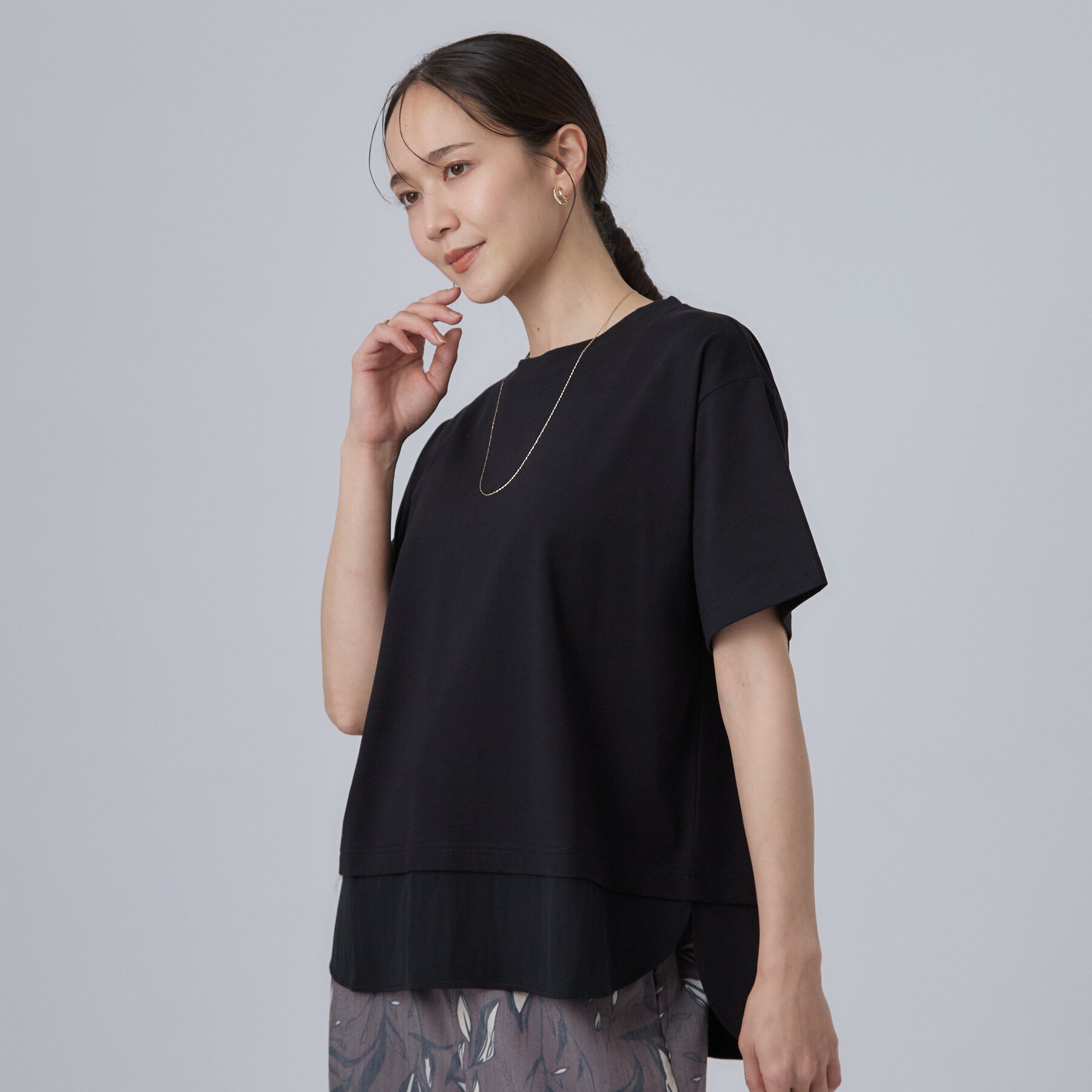 SHOO･LA･RUE「【ひんやり/体型カバー/S-LL】インせず着られる 異素材ドッキングTシャツ」|Tシャツ・カットソー|