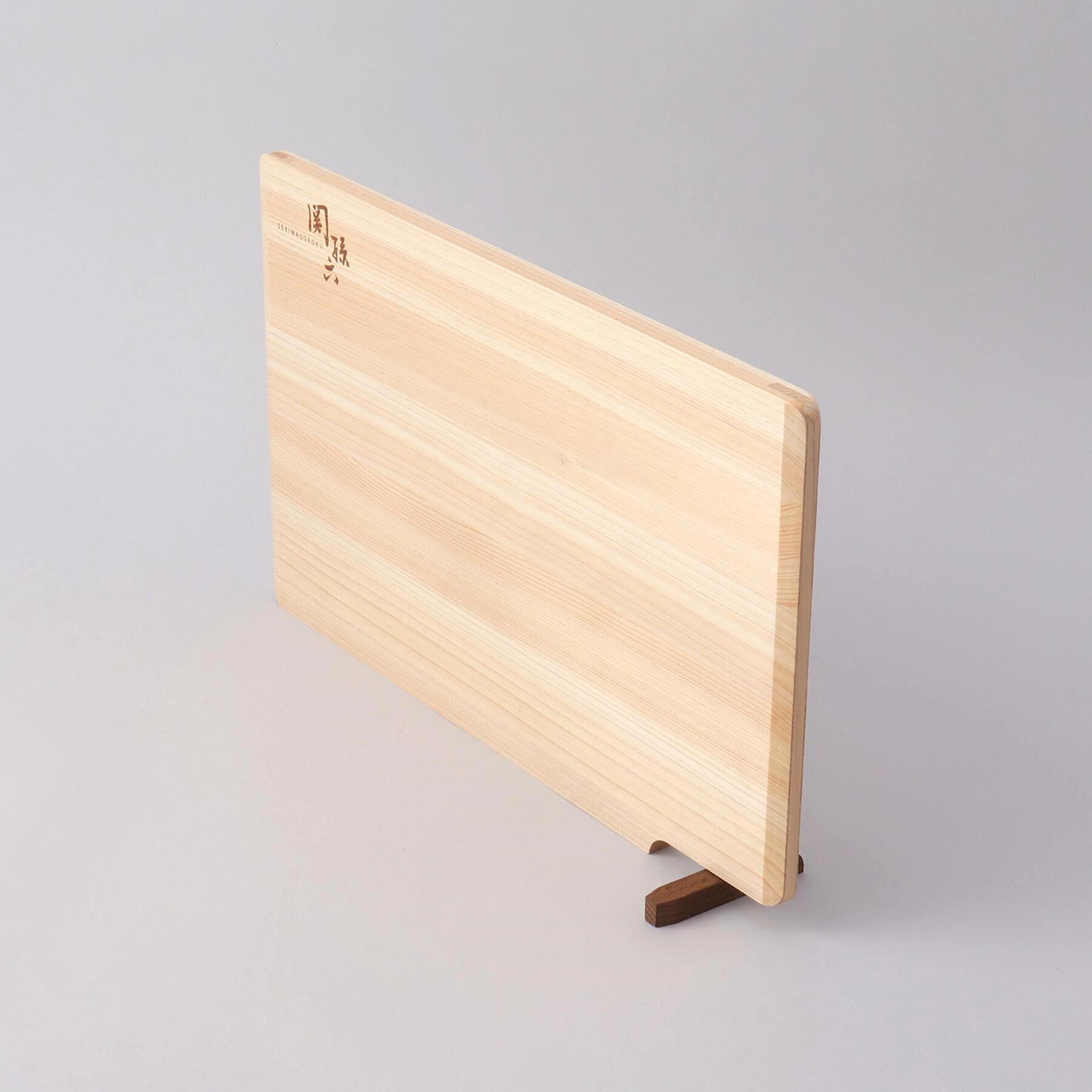 212 KITCHEN STORE「関孫六 桧 まな板 スタンド付 L 390&times;240 ＜関孫六 ＞」|食器・キッチングッズ|